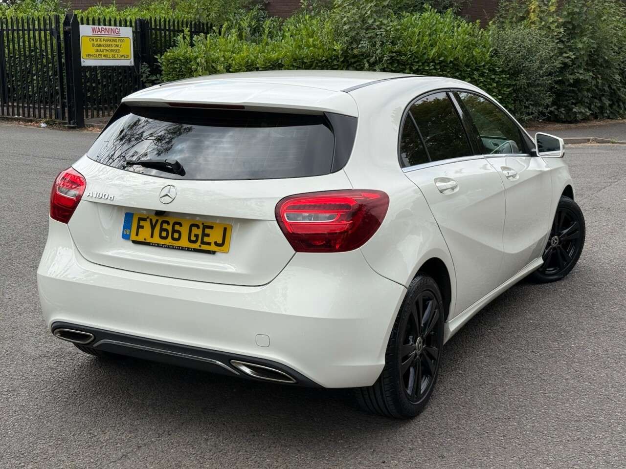 2016 MERCEDES-BENZ A CLASS 2016 MERCEDES-BENZ A CLASS
