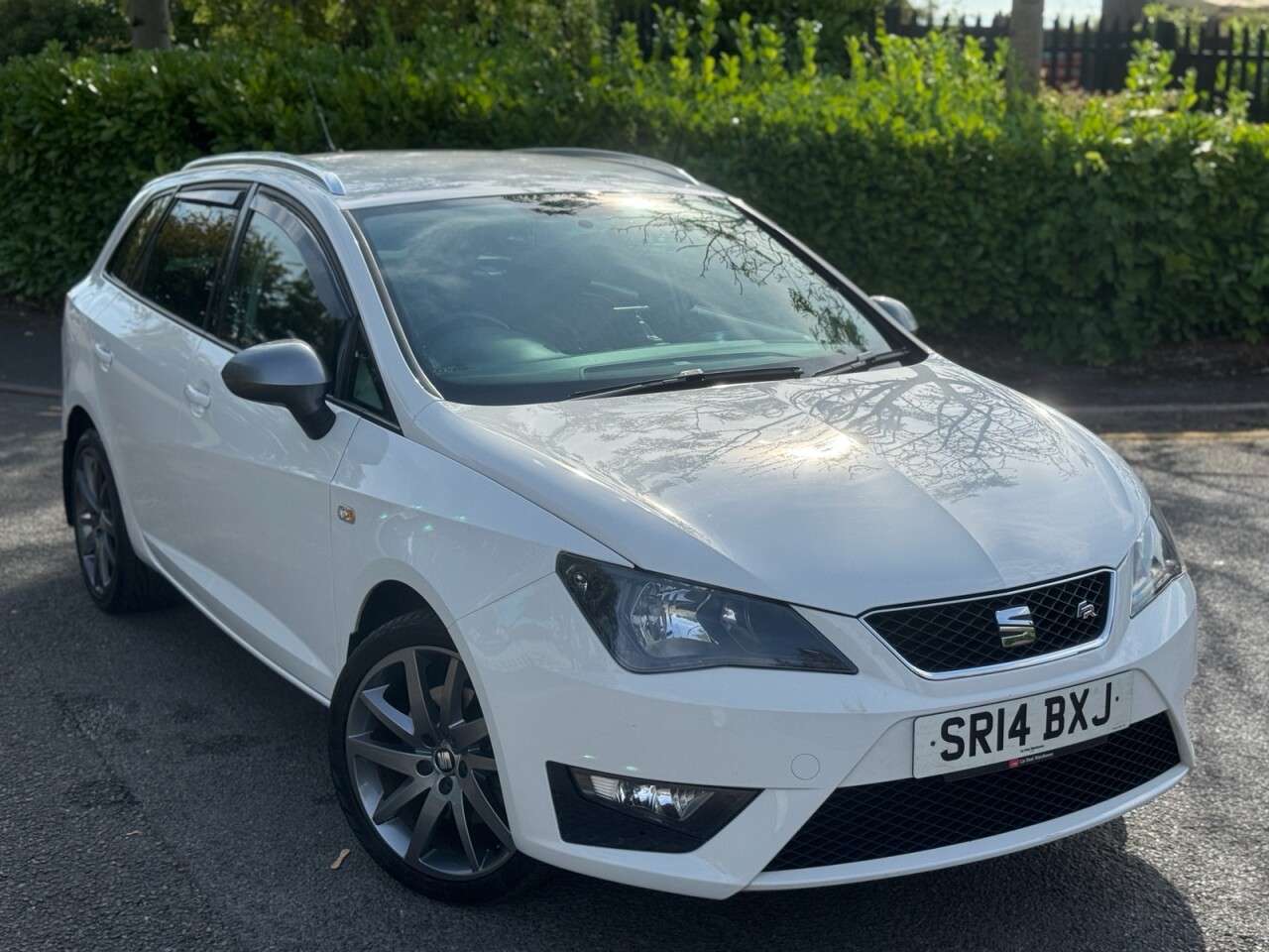 A 2014 SEAT IBIZA 1.4 TSI ACT FR ST 5dr Petrol Manual Euro 5 (s/s) (140 ps) A 2014 SEAT IBIZA 1.4 TSI ACT FR ST 5dr Petrol Manual Euro 5 (s/s) (140 ps)