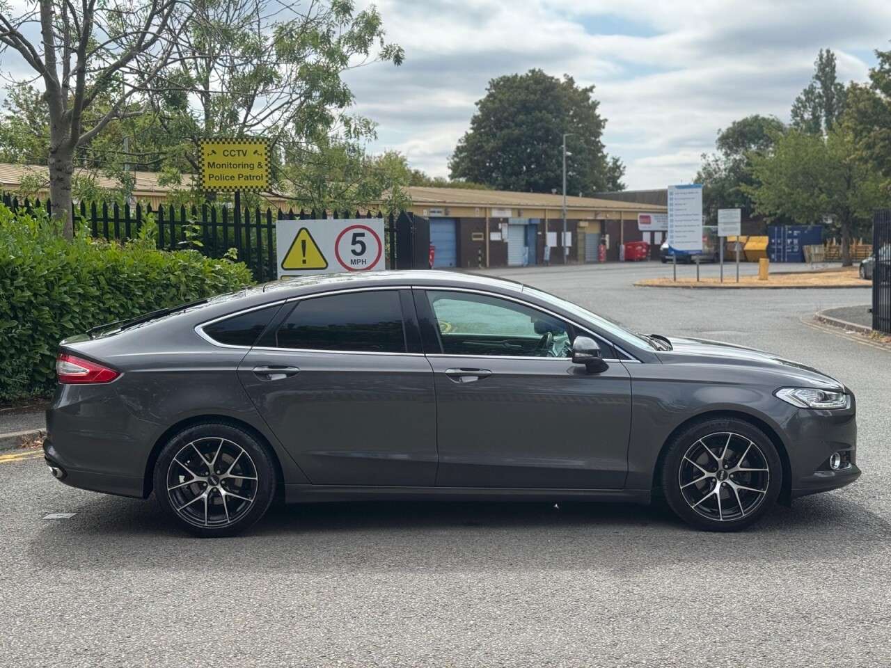 2015 FORD MONDEO 2015 FORD MONDEO