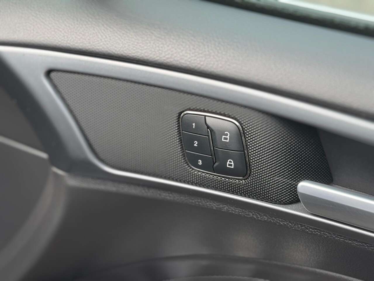 2015 FORD MONDEO 2015 FORD MONDEO