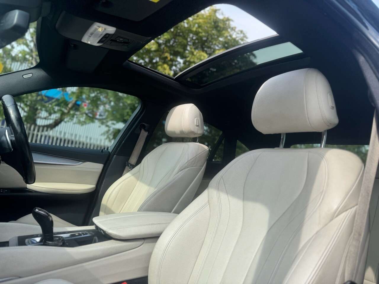 2015 BMW X6 2015 BMW X6