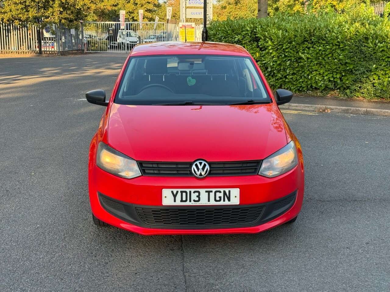 A 2013 VOLKSWAGEN POLO 1.2 S Hatchback 5dr Petrol Manual Euro 5 (60 ps) ULEZ+LOW MILES+2FO+RADIO+E A 2013 VOLKSWAGEN POLO 1.2 S Hatchback 5dr Petrol Manual Euro 5 (60 ps) ULEZ+LOW MILES+2FO+RADIO+E