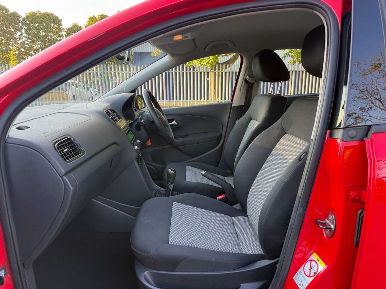 2013 VOLKSWAGEN POLO 2013 VOLKSWAGEN POLO