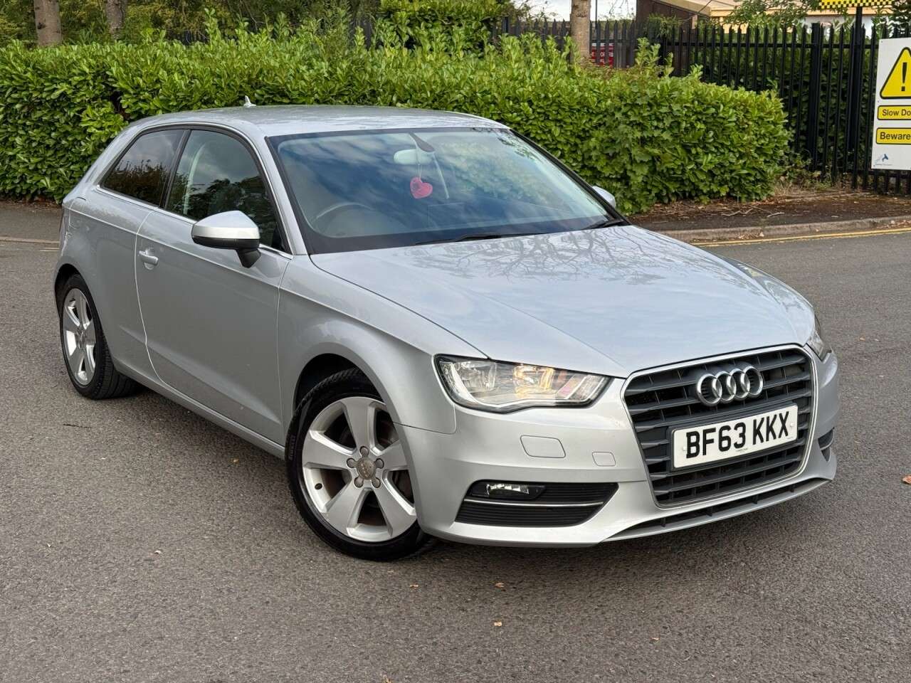 A 2014 AUDI A3 1.4 TFSI Sport Hatchback 3dr Petrol Manual Euro 5 (s/s) (122 ps) ULEZ+LOW M A 2014 AUDI A3 1.4 TFSI Sport Hatchback 3dr Petrol Manual Euro 5 (s/s) (122 ps) ULEZ+LOW M