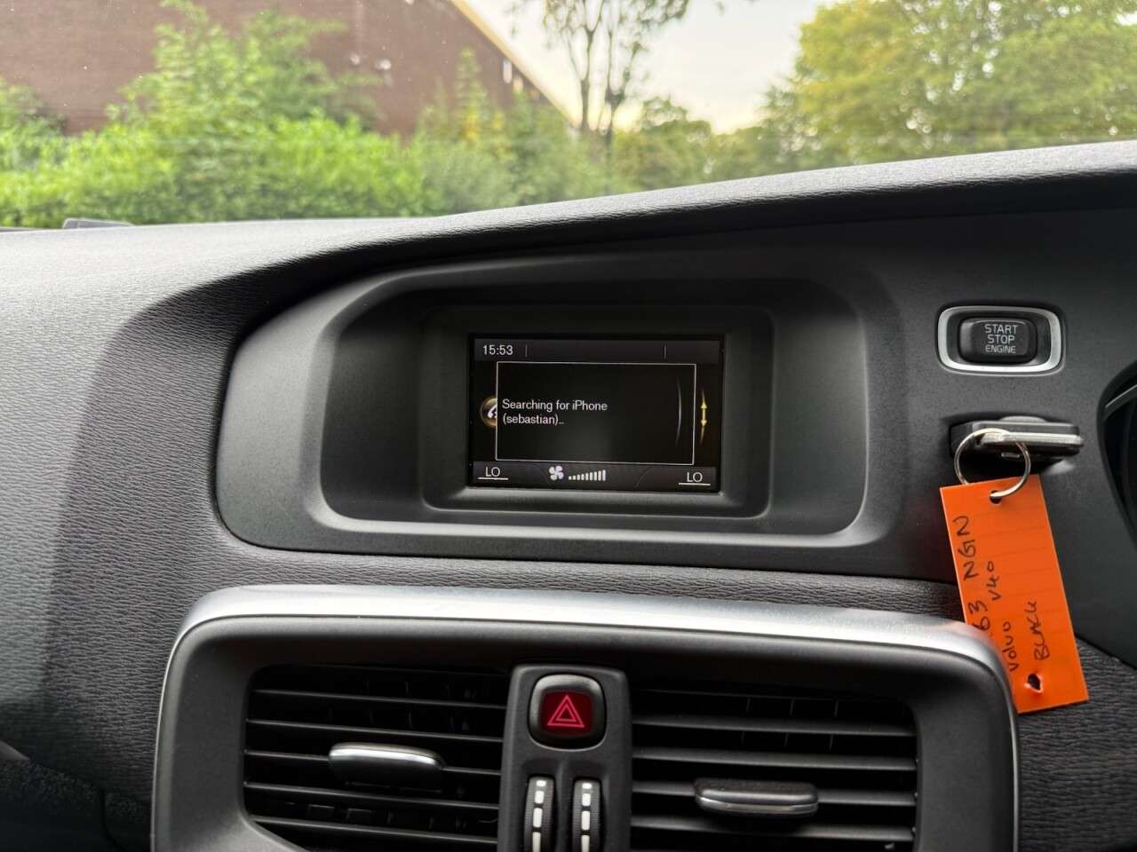 2013 VOLVO V40 2013 VOLVO V40
