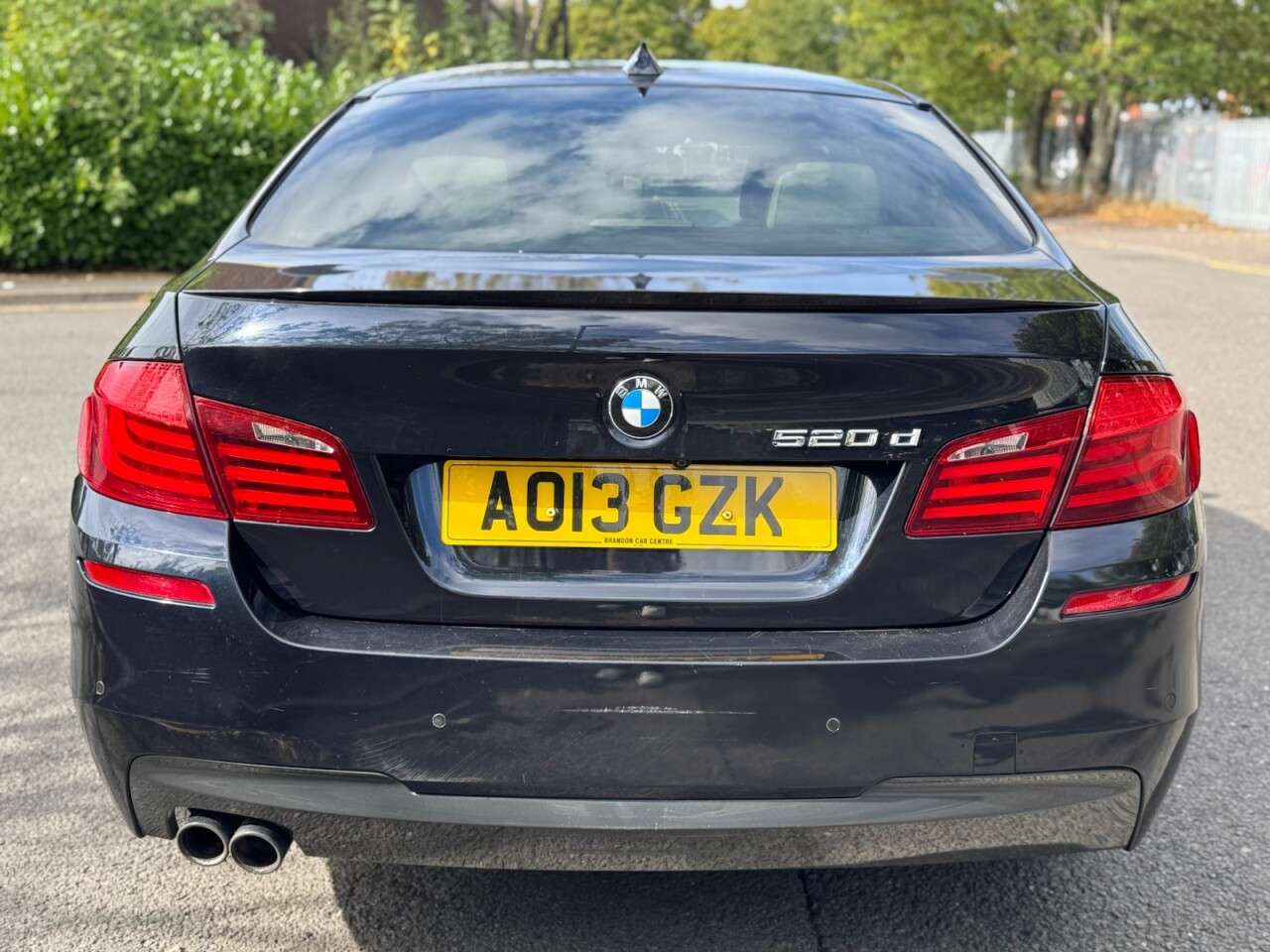 A 2013 BMW 5 SERIES 2.0 520d M Sport Saloon 4dr Diesel Auto Euro 5 (s/s) (184 ps) A 2013 BMW 5 SERIES 2.0 520d M Sport Saloon 4dr Diesel Auto Euro 5 (s/s) (184 ps)