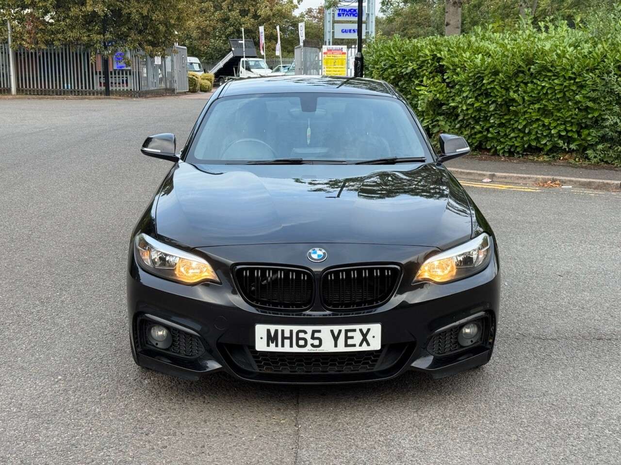A 2016 BMW 2 SERIES 2.0 218d M Sport Coupe 2dr Diesel Manual Euro 6 (s/s) (150 ps) A 2016 BMW 2 SERIES 2.0 218d M Sport Coupe 2dr Diesel Manual Euro 6 (s/s) (150 ps)