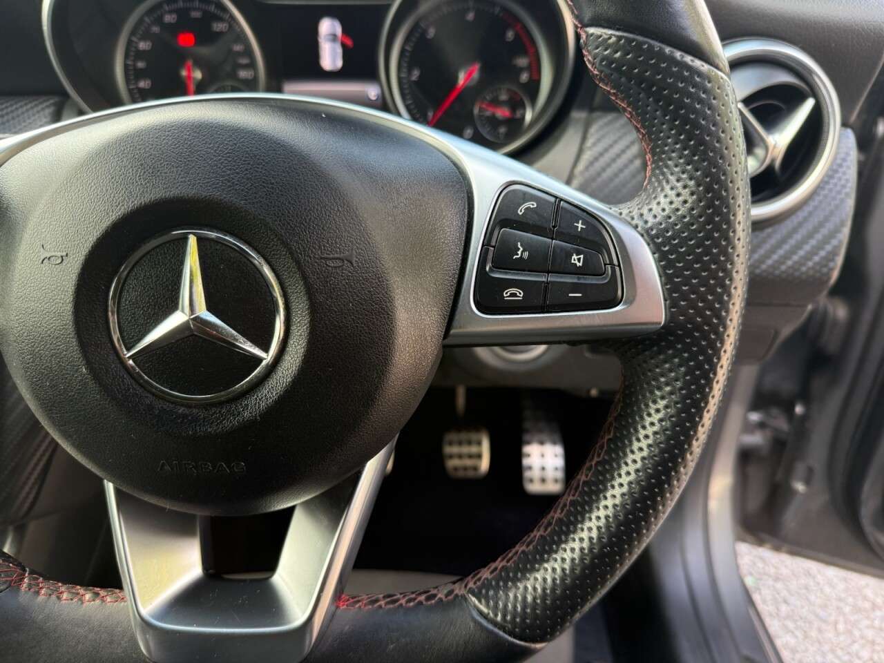 2017 MERCEDES-BENZ A CLASS 2017 MERCEDES-BENZ A CLASS