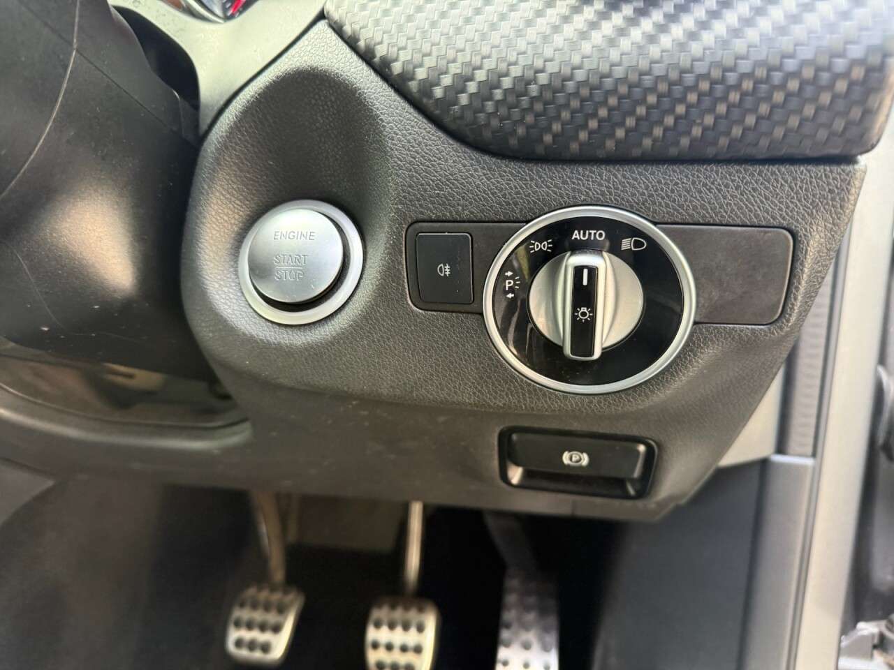2017 MERCEDES-BENZ A CLASS 2017 MERCEDES-BENZ A CLASS