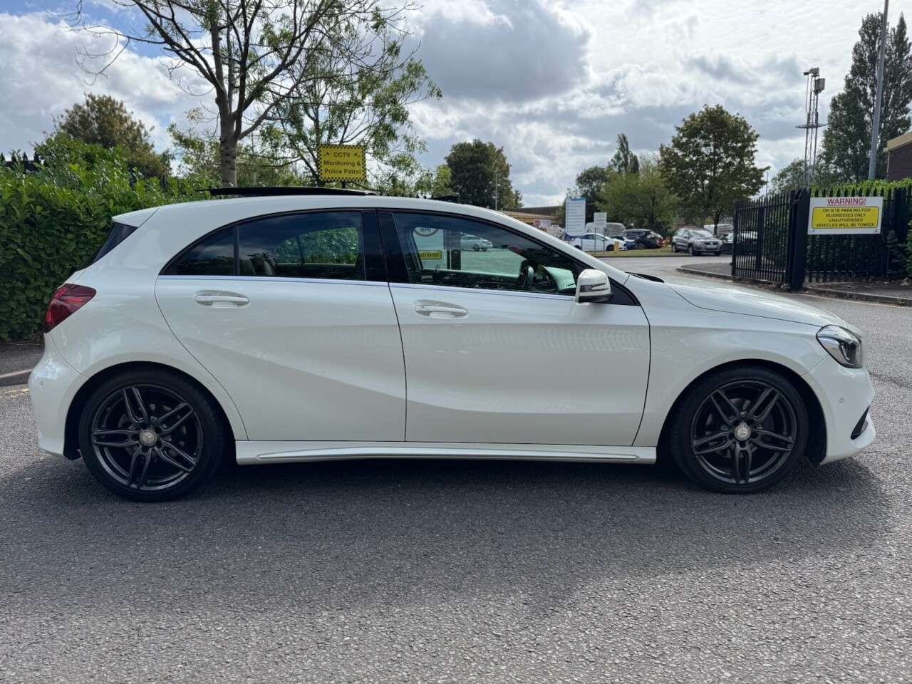 A 2016 MERCEDES-BENZ A CLASS 1.5 A180d AMG Line (Premium Plus) Hatchback 5dr Diesel Manual Euro 6 (s/s) A 2016 MERCEDES-BENZ A CLASS 1.5 A180d AMG Line (Premium Plus) Hatchback 5dr Diesel Manual Euro 6 (s/s)