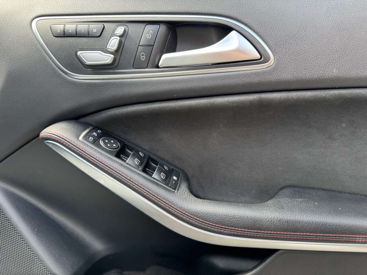 2016 MERCEDES-BENZ A CLASS 2016 MERCEDES-BENZ A CLASS