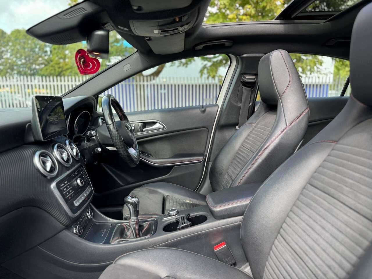 2016 MERCEDES-BENZ A CLASS 2016 MERCEDES-BENZ A CLASS