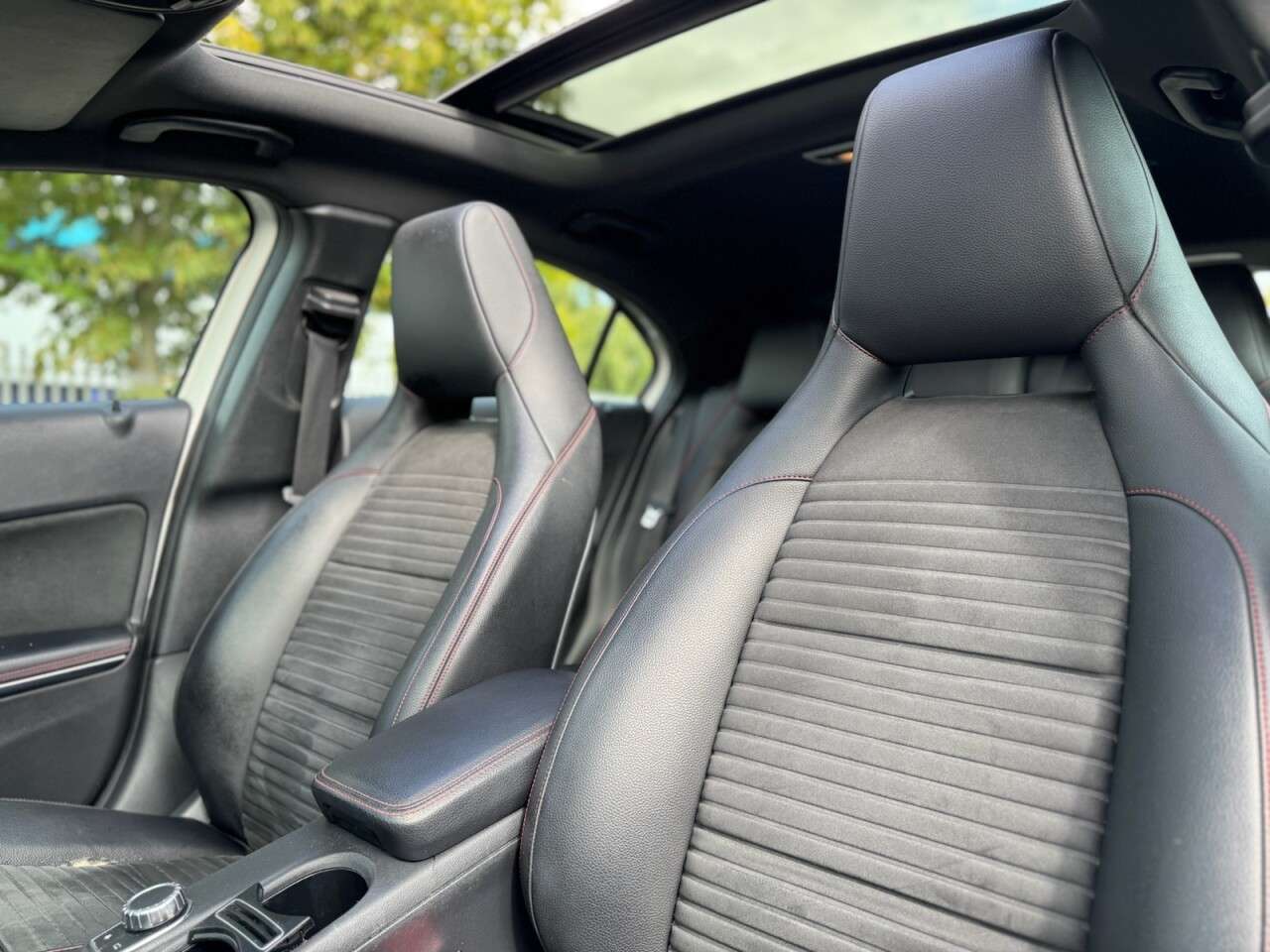 2016 MERCEDES-BENZ A CLASS 2016 MERCEDES-BENZ A CLASS