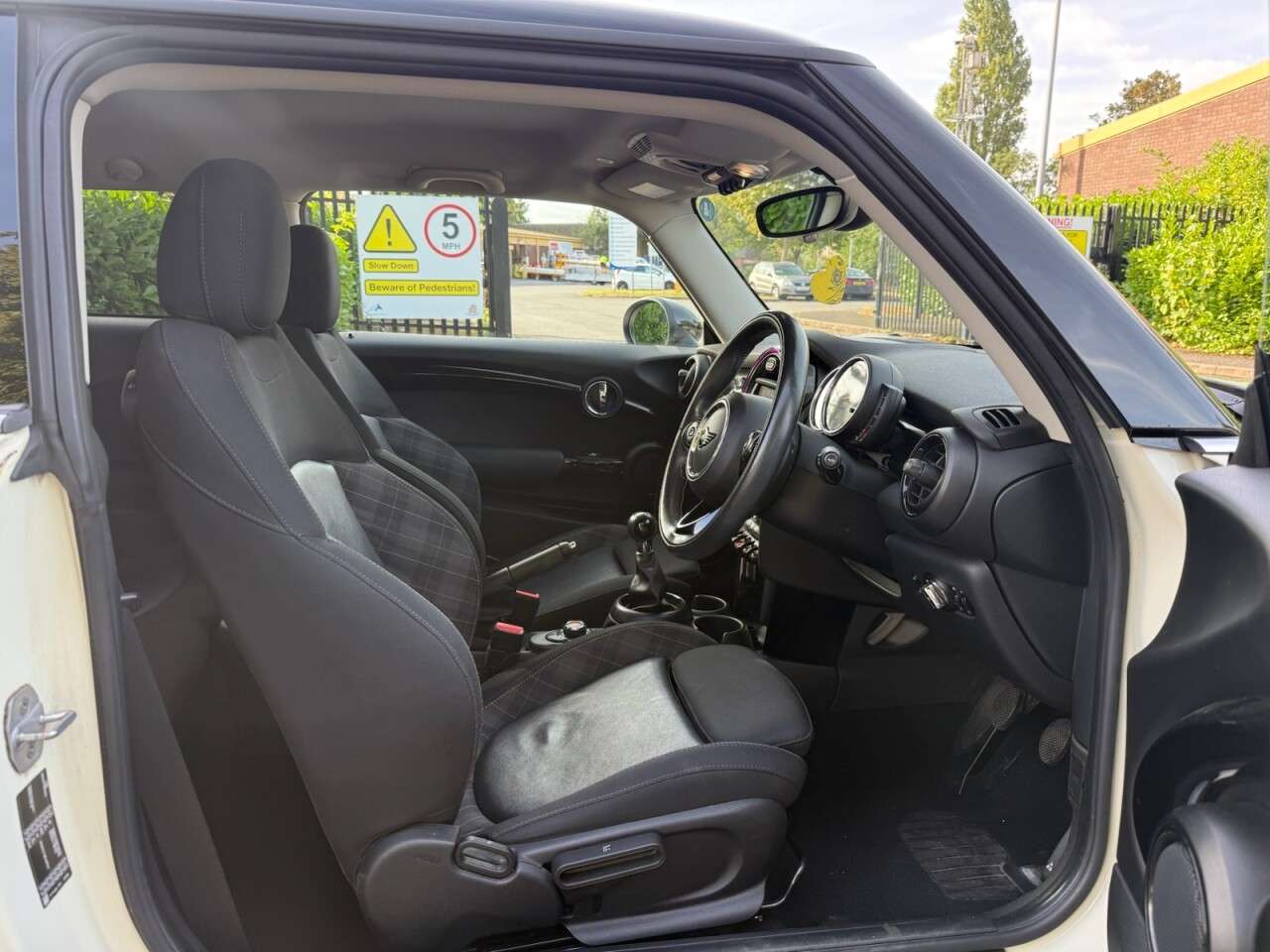 2018 MINI HATCH 2018 MINI HATCH