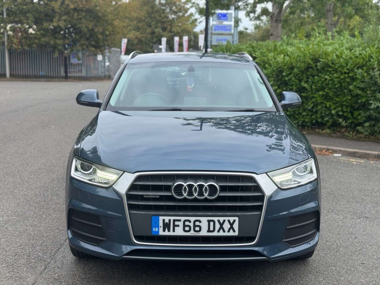 A 2016 AUDI Q3 2.0 TDI SE SUV 5dr Diesel S Tronic quattro Euro 6 (s/s) (150 ps) A 2016 AUDI Q3 2.0 TDI SE SUV 5dr Diesel S Tronic quattro Euro 6 (s/s) (150 ps)