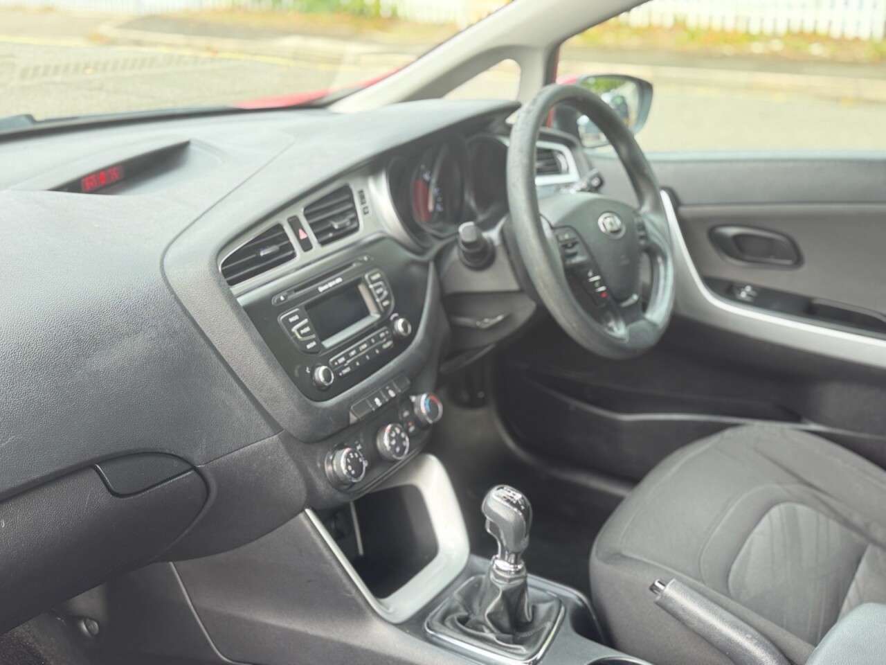 2014 KIA CEED 2014 KIA CEED