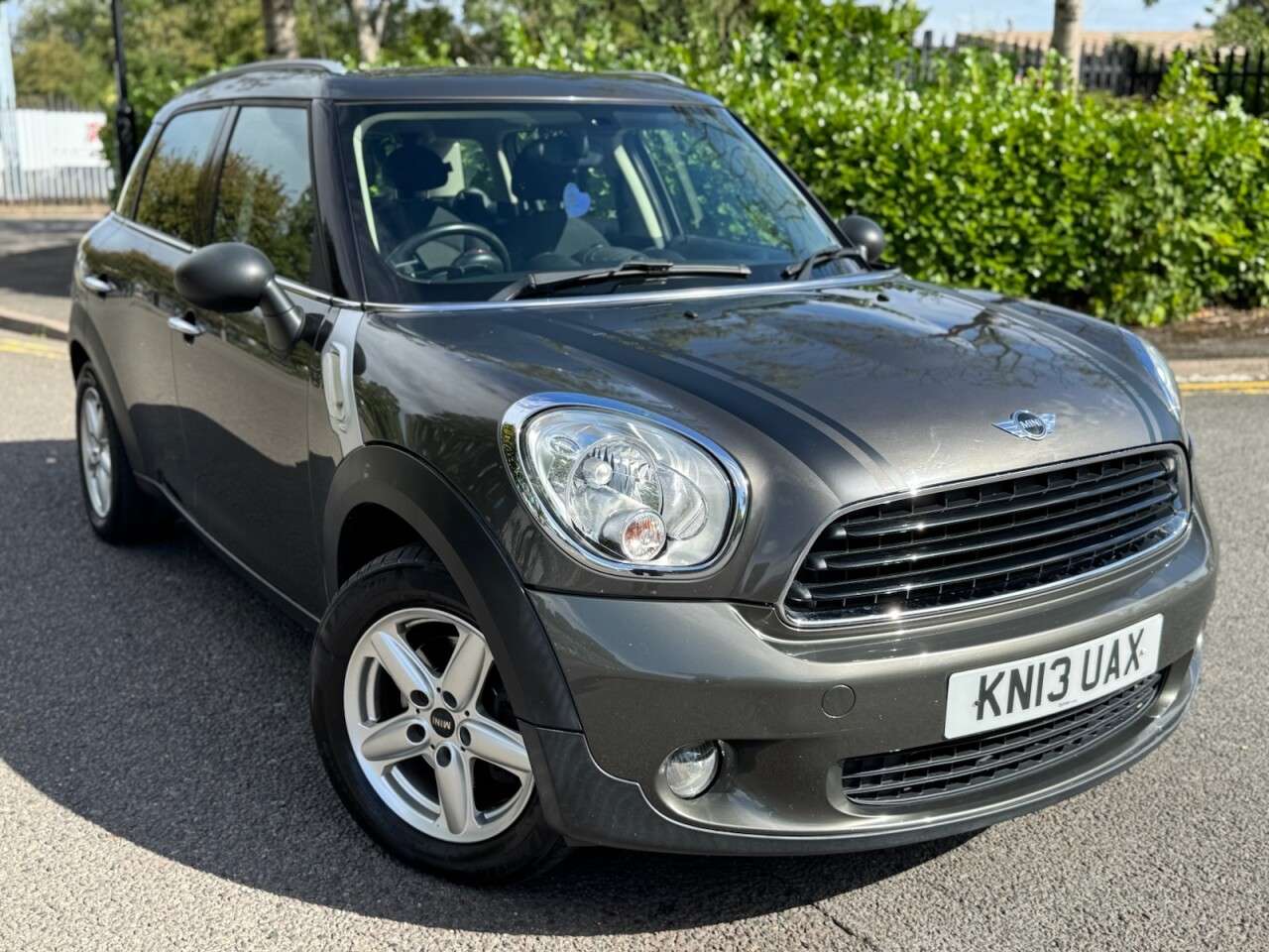 A 2013 MINI COUNTRYMAN 1.6 One D SUV 5dr Diesel Manual Euro 5 (s/s) (90 ps) SUV A 2013 MINI COUNTRYMAN 1.6 One D SUV 5dr Diesel Manual Euro 5 (s/s) (90 ps) SUV
