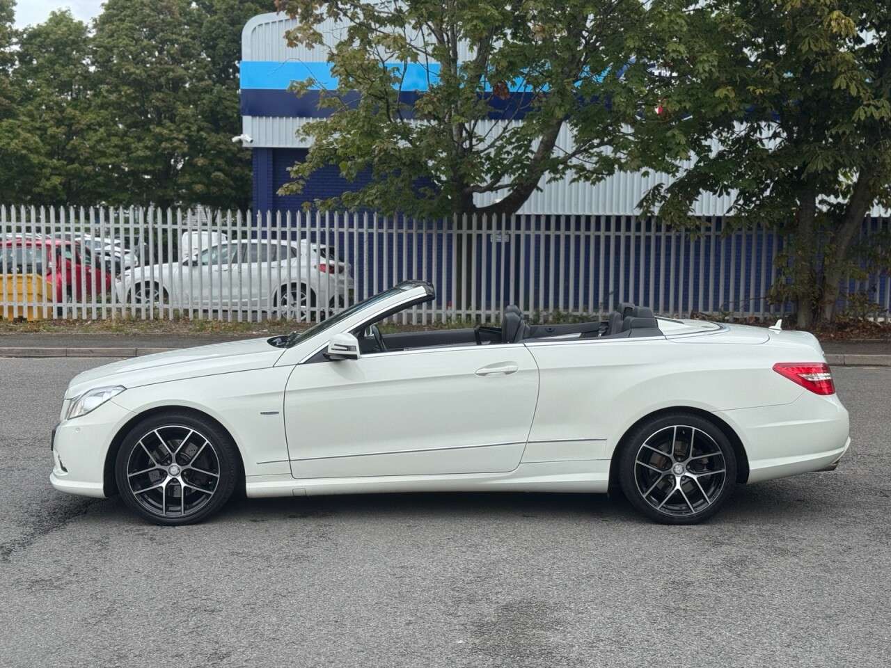 2010 MERCEDES-BENZ E CLASS 2010 MERCEDES-BENZ E CLASS