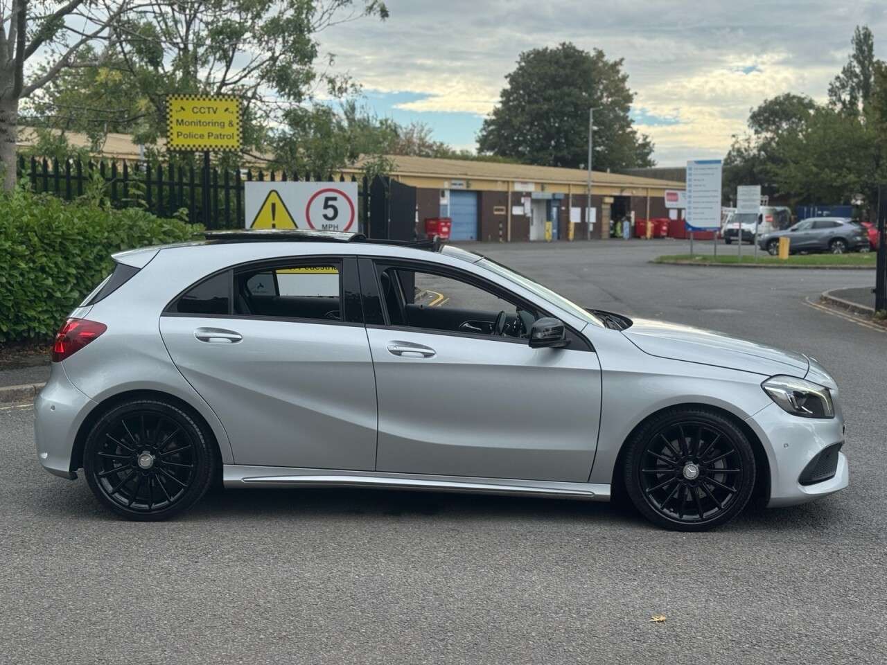 2016 MERCEDES-BENZ A CLASS 2016 MERCEDES-BENZ A CLASS