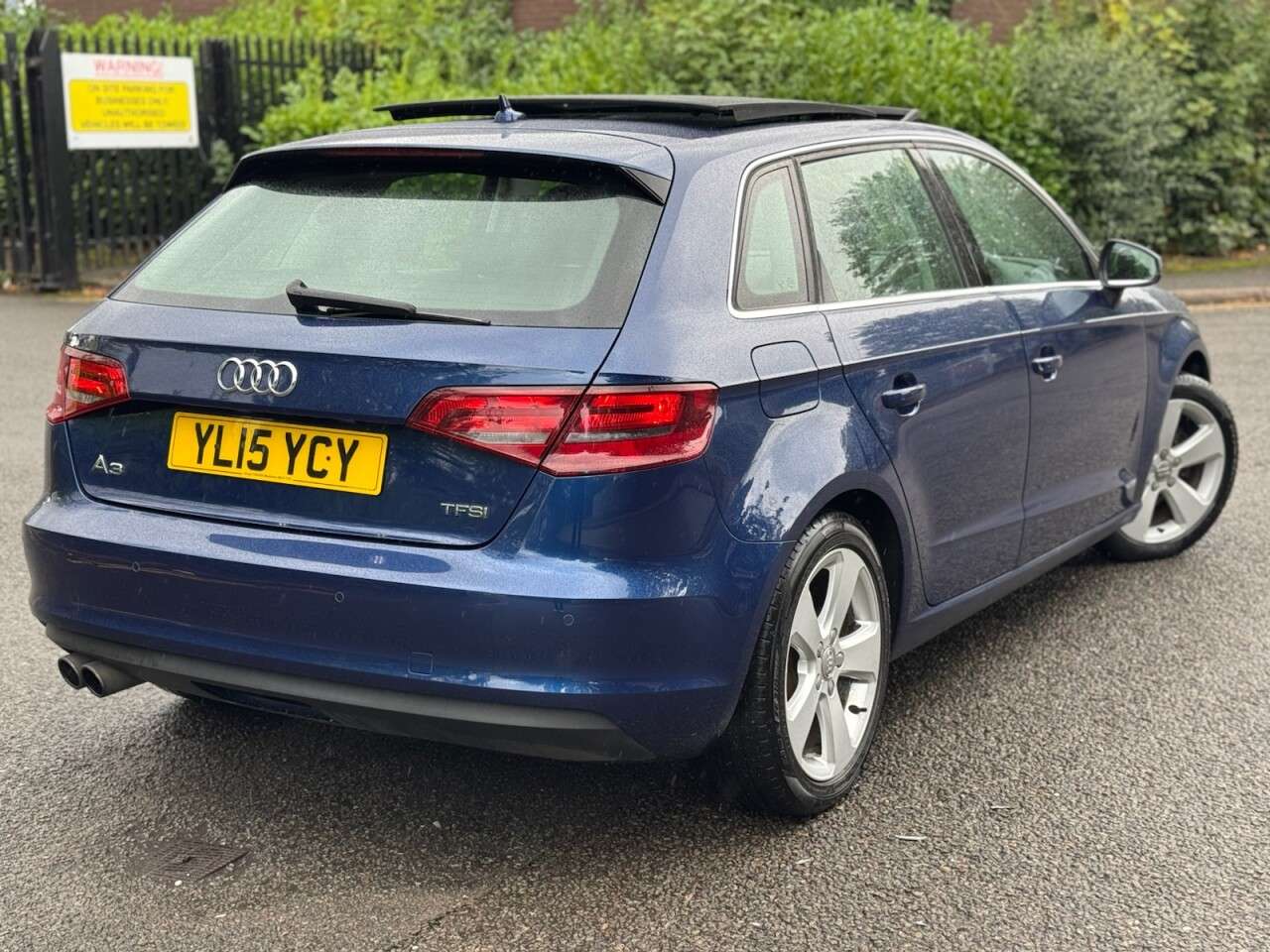 A 2015 AUDI A3 1.4 TFSI CoD Sport Sportback 5dr Petrol Manual Euro 6 (s/s) (150 ps) A 2015 AUDI A3 1.4 TFSI CoD Sport Sportback 5dr Petrol Manual Euro 6 (s/s) (150 ps)