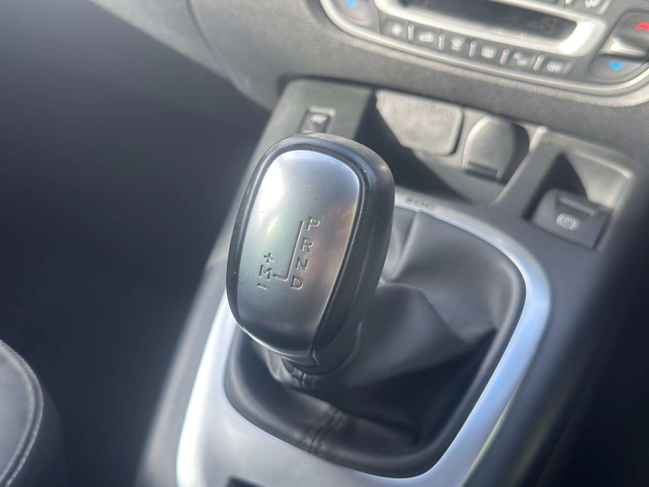 2014 RENAULT GRAND SCENIC 2014 RENAULT GRAND SCENIC