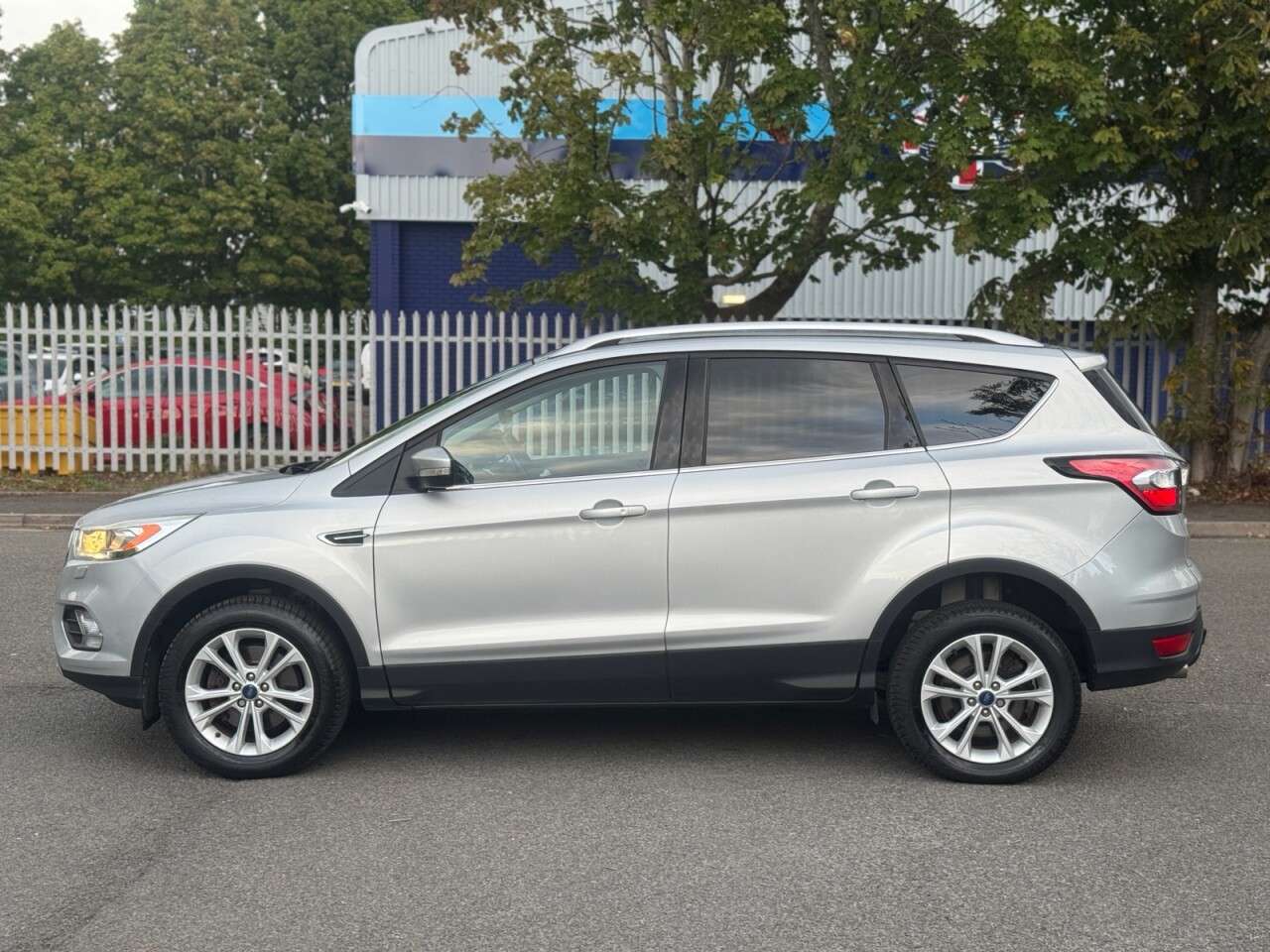 A 2017 FORD KUGA 2.0 TDCi Titanium SUV 5dr Diesel Manual Euro 6 (s/s) (150 ps) A 2017 FORD KUGA 2.0 TDCi Titanium SUV 5dr Diesel Manual Euro 6 (s/s) (150 ps)