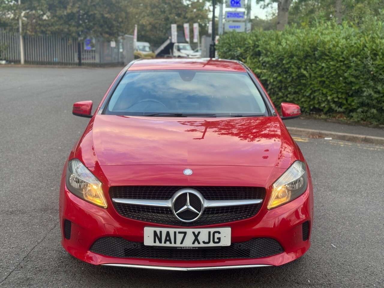 A 2017 MERCEDES-BENZ A CLASS 1.5 A180d Sport (Executive) Hatchback 5dr Diesel 7G-DCT Euro 6 (s/s) (109 p A 2017 MERCEDES-BENZ A CLASS 1.5 A180d Sport (Executive) Hatchback 5dr Diesel 7G-DCT Euro 6 (s/s) (109 p