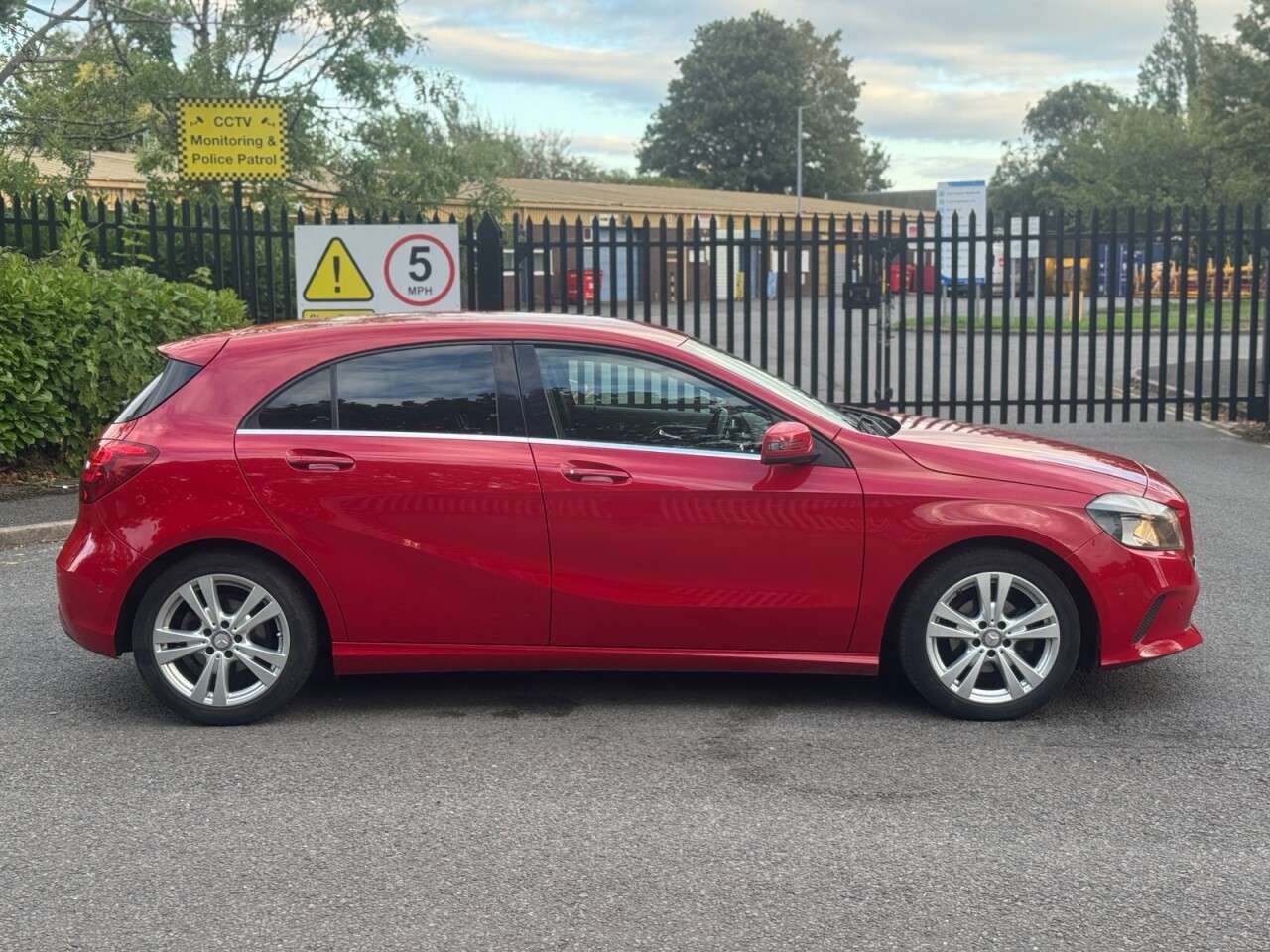 2017 MERCEDES-BENZ A CLASS 2017 MERCEDES-BENZ A CLASS