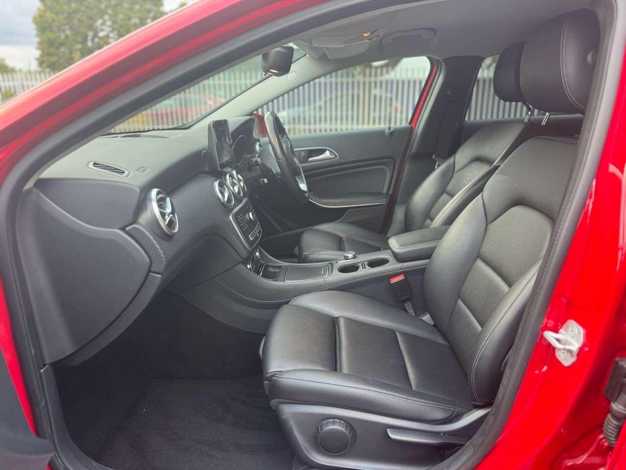 2017 MERCEDES-BENZ A CLASS 2017 MERCEDES-BENZ A CLASS