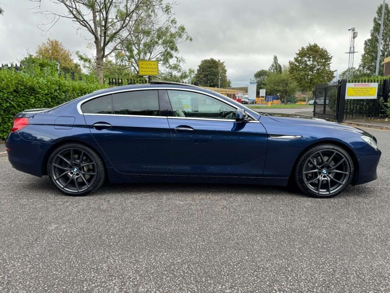 A 2012 BMW 6 SERIES 3l 4dr Auto 308 BHP STUNNING+PANROOF+SH+CAMERA A 2012 BMW 6 SERIES 3l 4dr Auto 308 BHP STUNNING+PANROOF+SH+CAMERA
