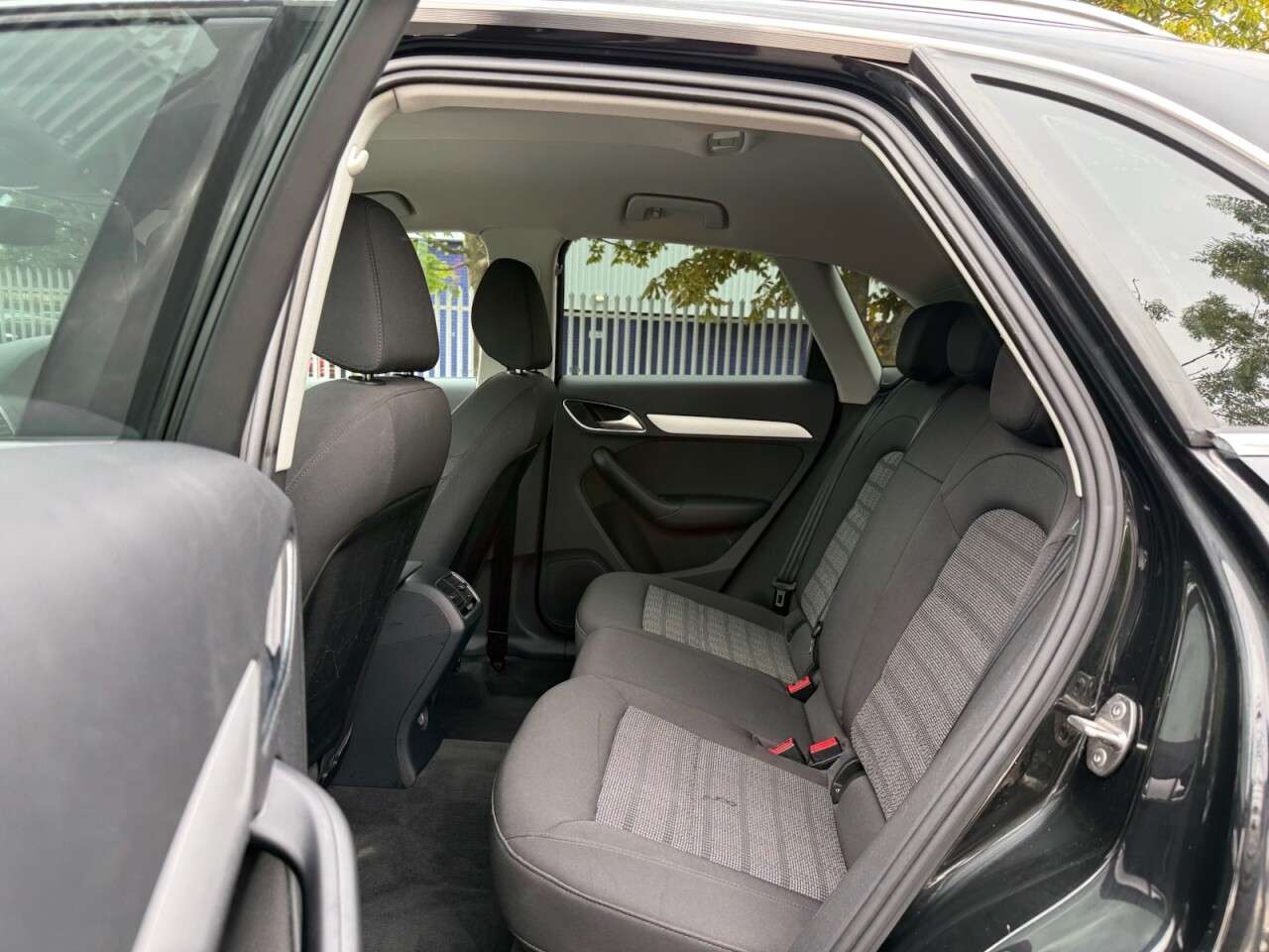2015 AUDI Q3 2015 AUDI Q3