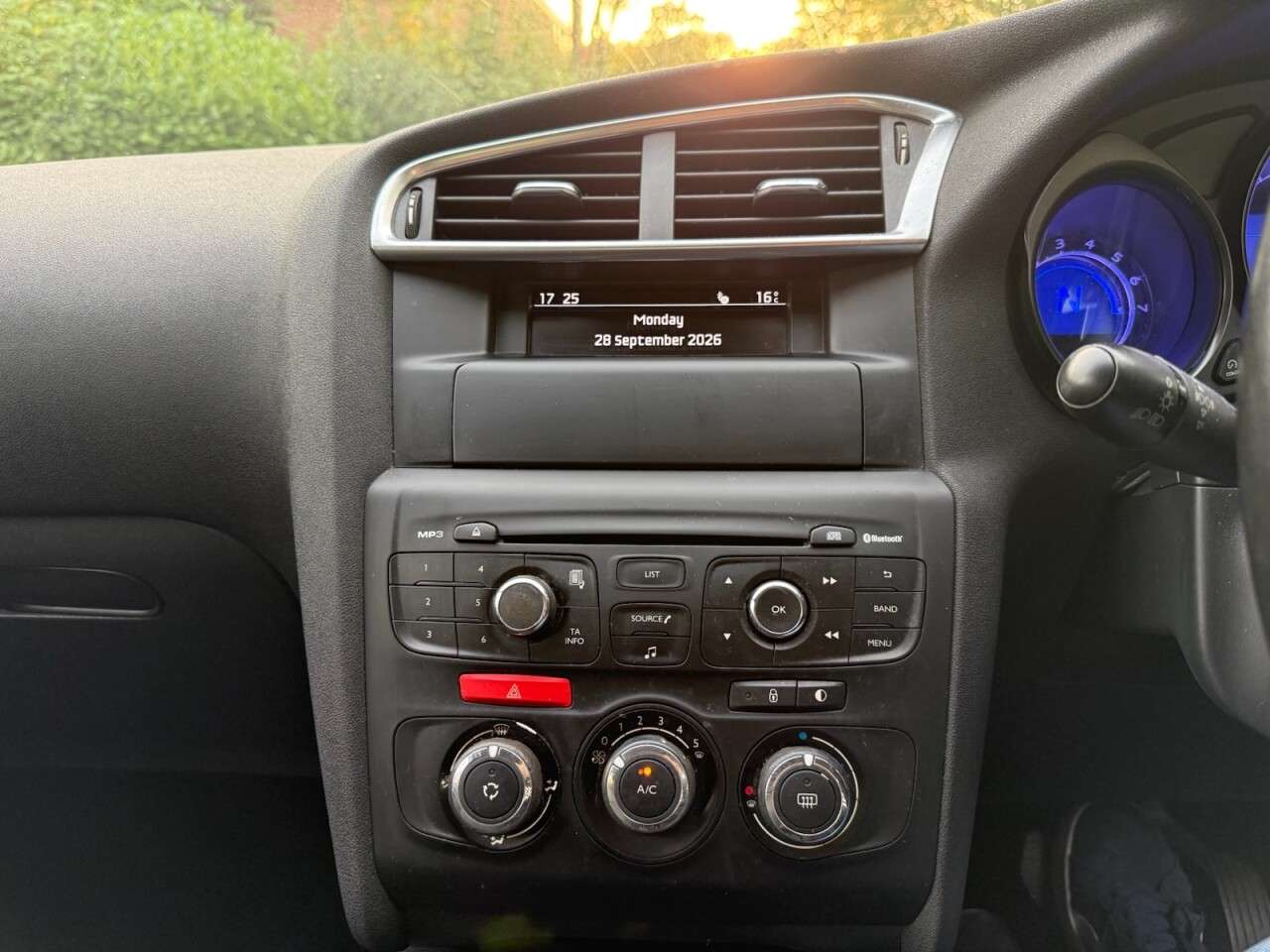 2014 CITROEN C4 2014 CITROEN C4