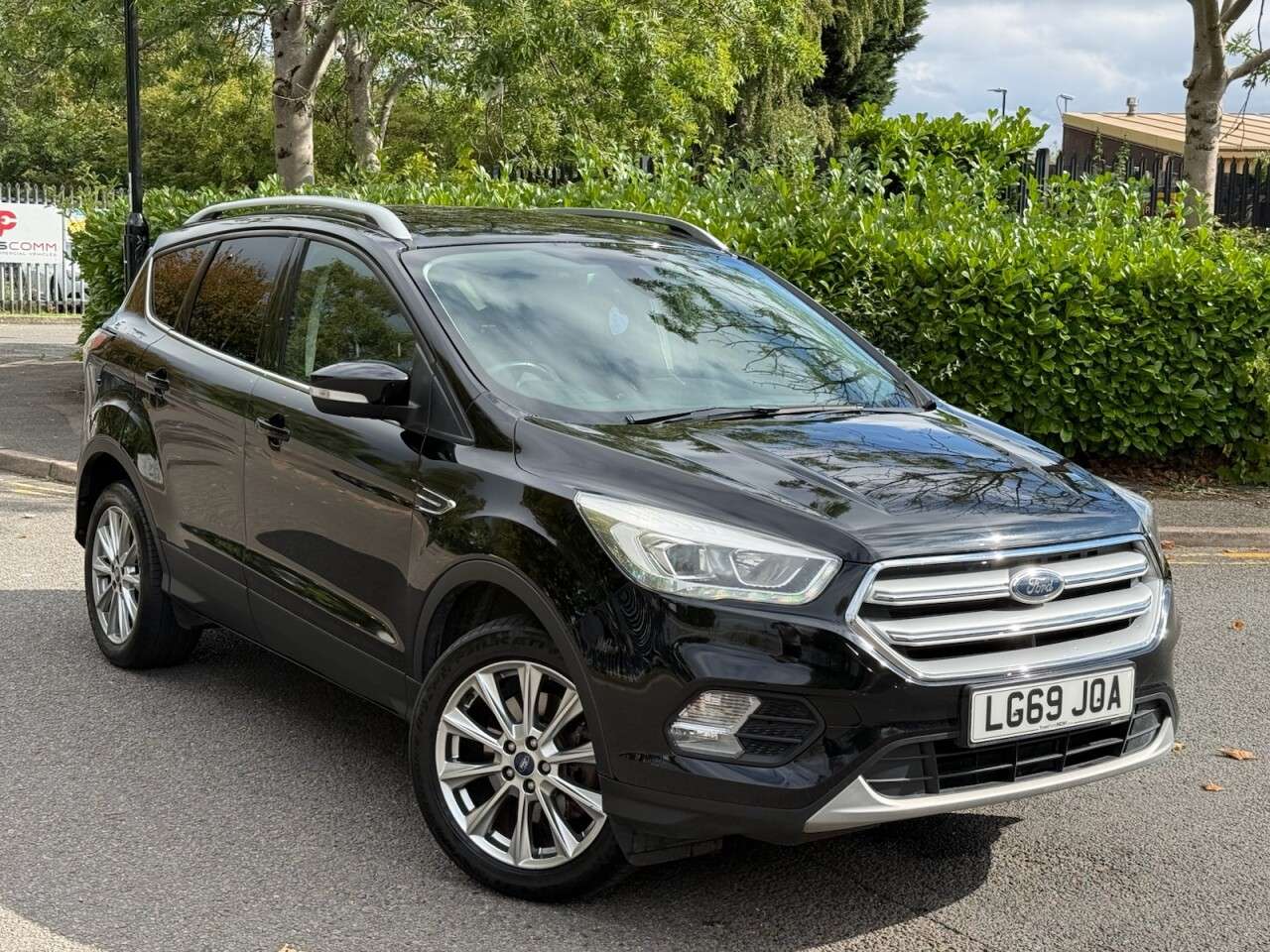 A 2019 FORD KUGA 2.0 TDCi EcoBlue Titanium Edition SUV 5dr Diesel Manual AWD Euro 6 (s/s) (1 A 2019 FORD KUGA 2.0 TDCi EcoBlue Titanium Edition SUV 5dr Diesel Manual AWD Euro 6 (s/s) (1