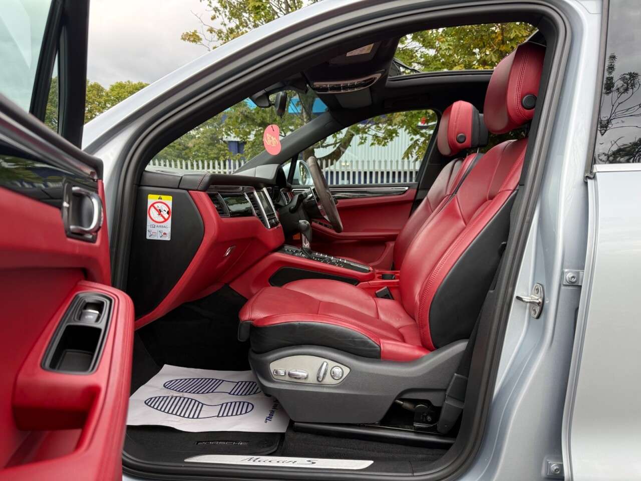 2014 PORSCHE MACAN 2014 PORSCHE MACAN