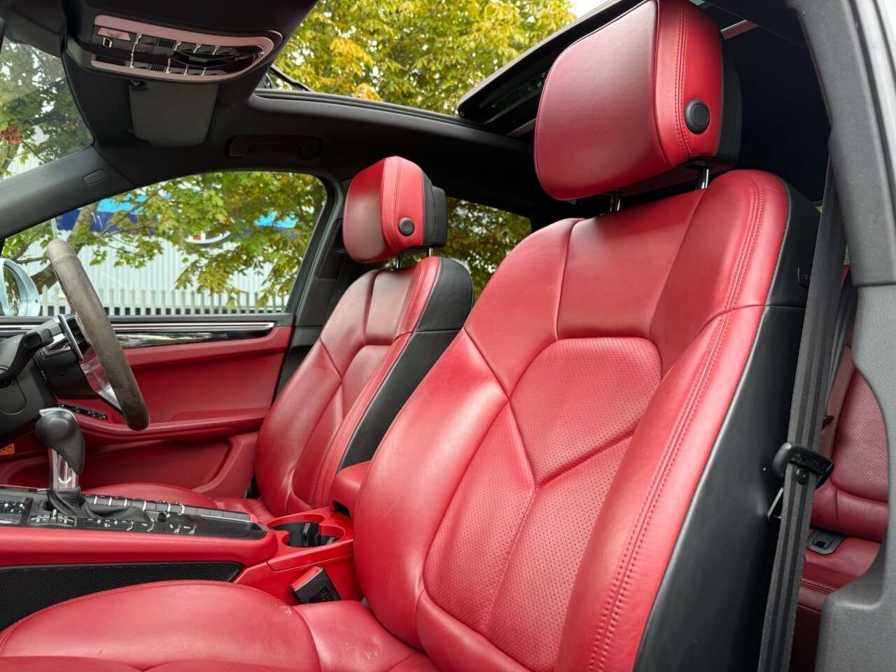 2014 PORSCHE MACAN 2014 PORSCHE MACAN