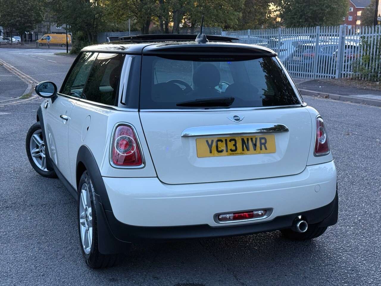 2013 MINI HATCH 2013 MINI HATCH