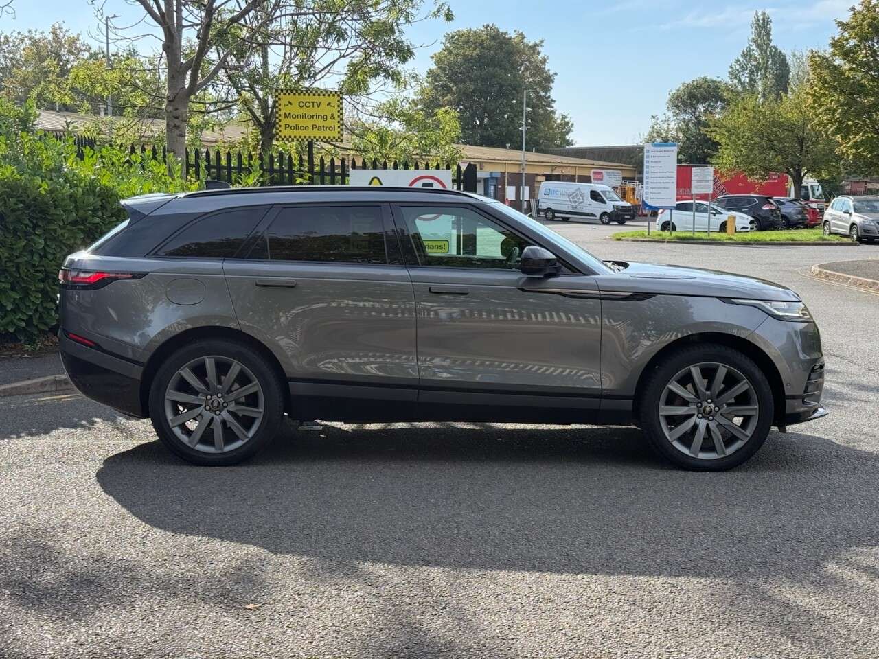 2018 LAND ROVER RANGE ROVER VELAR 2018 LAND ROVER RANGE ROVER VELAR
