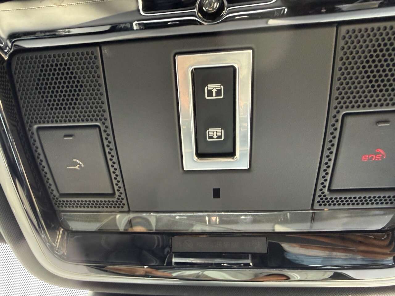 2018 LAND ROVER RANGE ROVER VELAR 2018 LAND ROVER RANGE ROVER VELAR