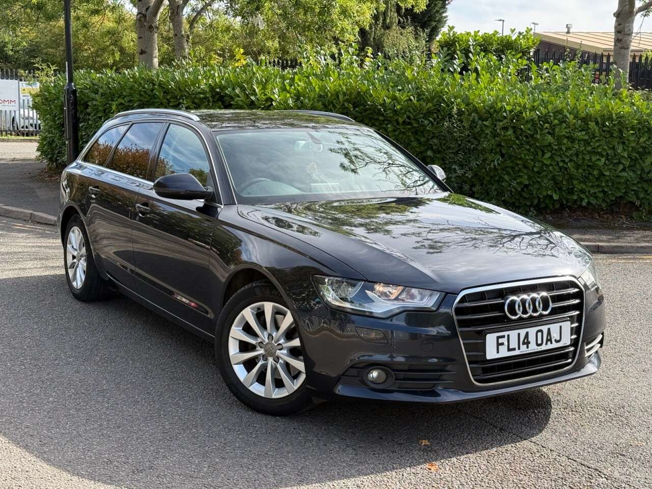 A 2014 AUDI A6 AVANT 2.0 TDI ultra SE Estate 5dr Diesel S Tronic Euro 6 (s/s) (190 ps) A 2014 AUDI A6 AVANT 2.0 TDI ultra SE Estate 5dr Diesel S Tronic Euro 6 (s/s) (190 ps)