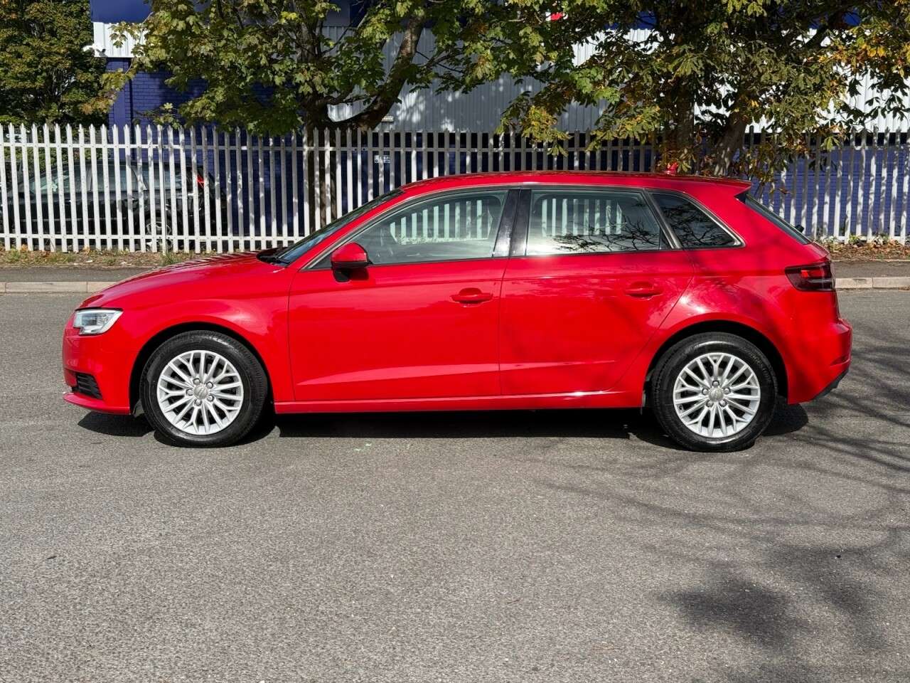 A 2017 AUDI A3 1.6 TDI SE Technik Sportback 5dr Diesel Manual Euro 6 (s/s) (116 ps) A 2017 AUDI A3 1.6 TDI SE Technik Sportback 5dr Diesel Manual Euro 6 (s/s) (116 ps)