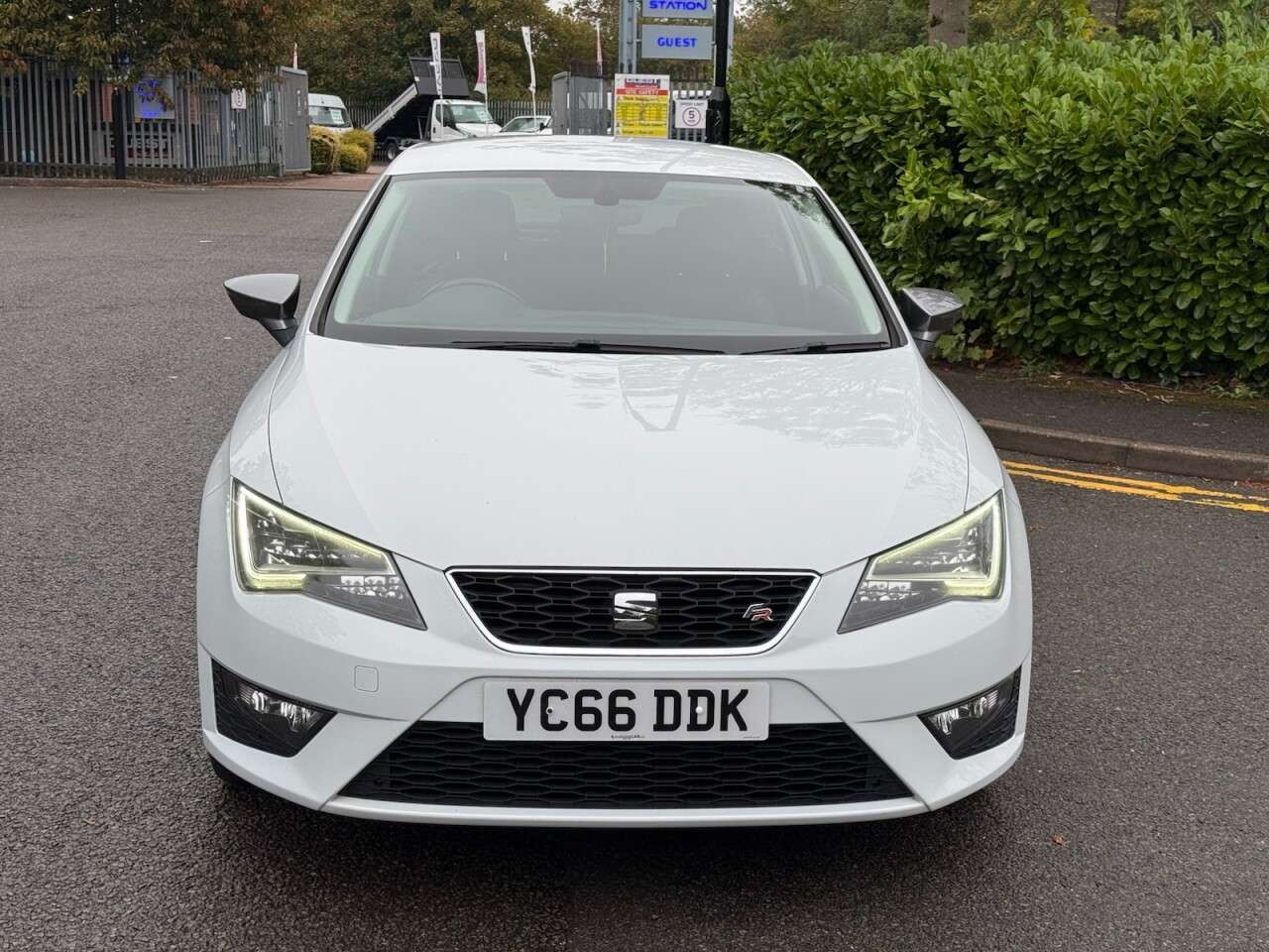 A 2016 SEAT LEON 1.4 EcoTSI FR Titanium Sport Coupe 3dr Petrol Manual Euro 6 (s/s) (150 ps) A 2016 SEAT LEON 1.4 EcoTSI FR Titanium Sport Coupe 3dr Petrol Manual Euro 6 (s/s) (150 ps)