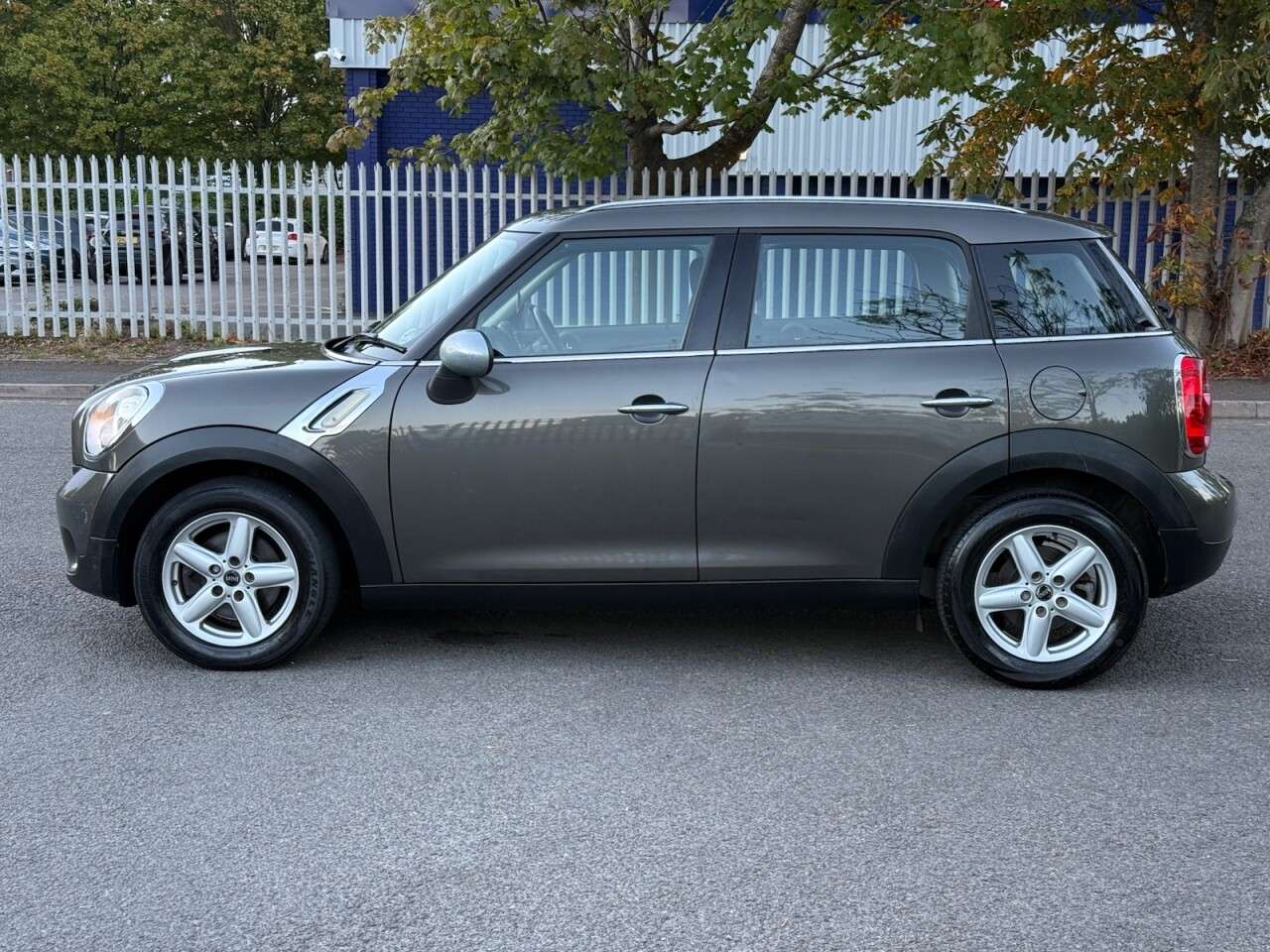 2012 MINI COUNTRYMAN 2012 MINI COUNTRYMAN