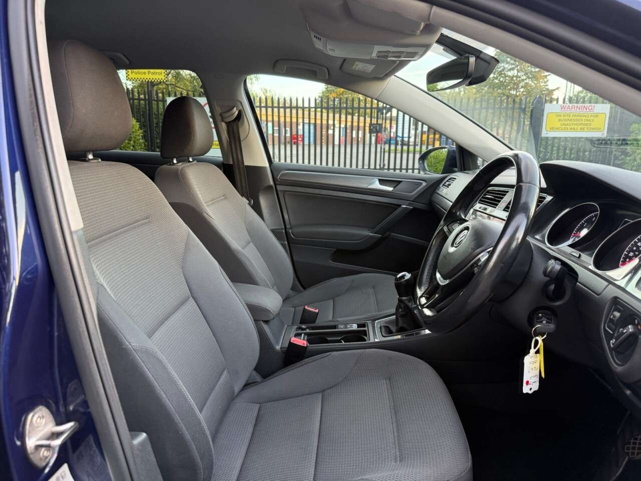 2017 VOLKSWAGEN GOLF 2017 VOLKSWAGEN GOLF