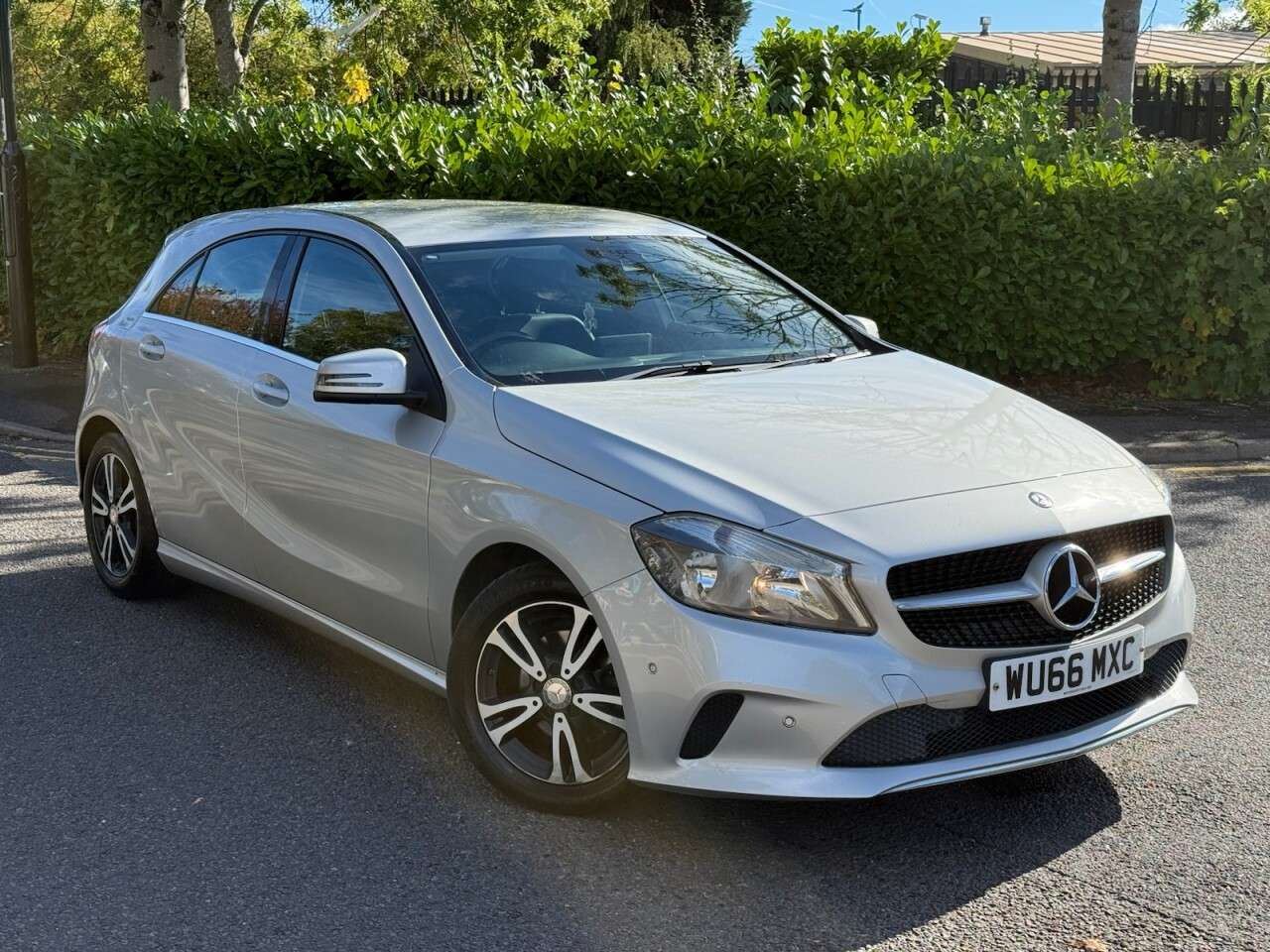 A 2016 MERCEDES-BENZ A CLASS 1.5 A180d SE (Executive) Hatchback 5dr Diesel Manual Euro 6 (s/s) (109 ps) A 2016 MERCEDES-BENZ A CLASS 1.5 A180d SE (Executive) Hatchback 5dr Diesel Manual Euro 6 (s/s) (109 ps)