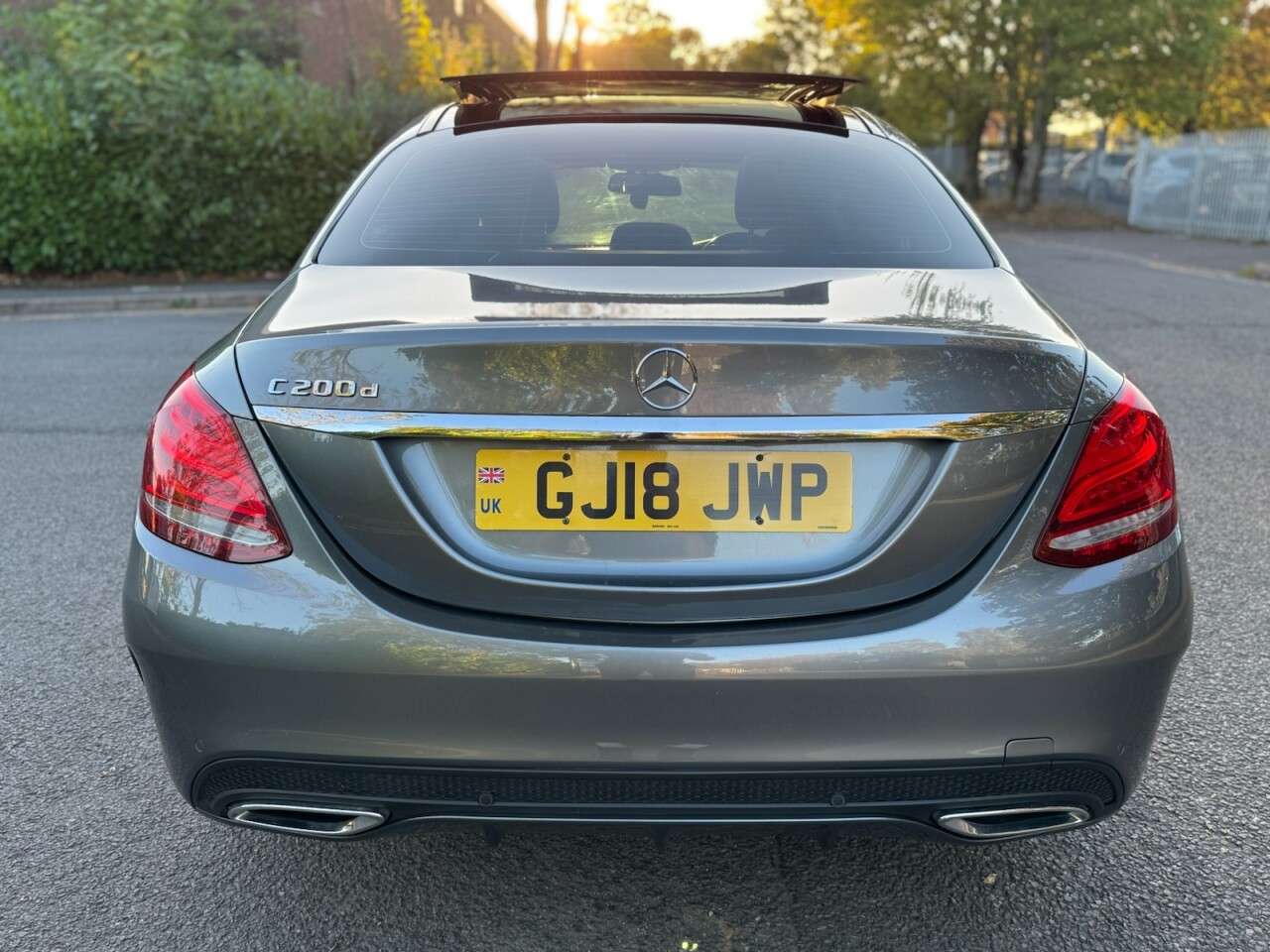 A 2018 MERCEDES-BENZ C CLASS 1.6 C200d AMG Line (Premium) Saloon 4dr Diesel G-Tronic+ Euro 6 (s/s) (136 A 2018 MERCEDES-BENZ C CLASS 1.6 C200d AMG Line (Premium) Saloon 4dr Diesel G-Tronic+ Euro 6 (s/s) (136