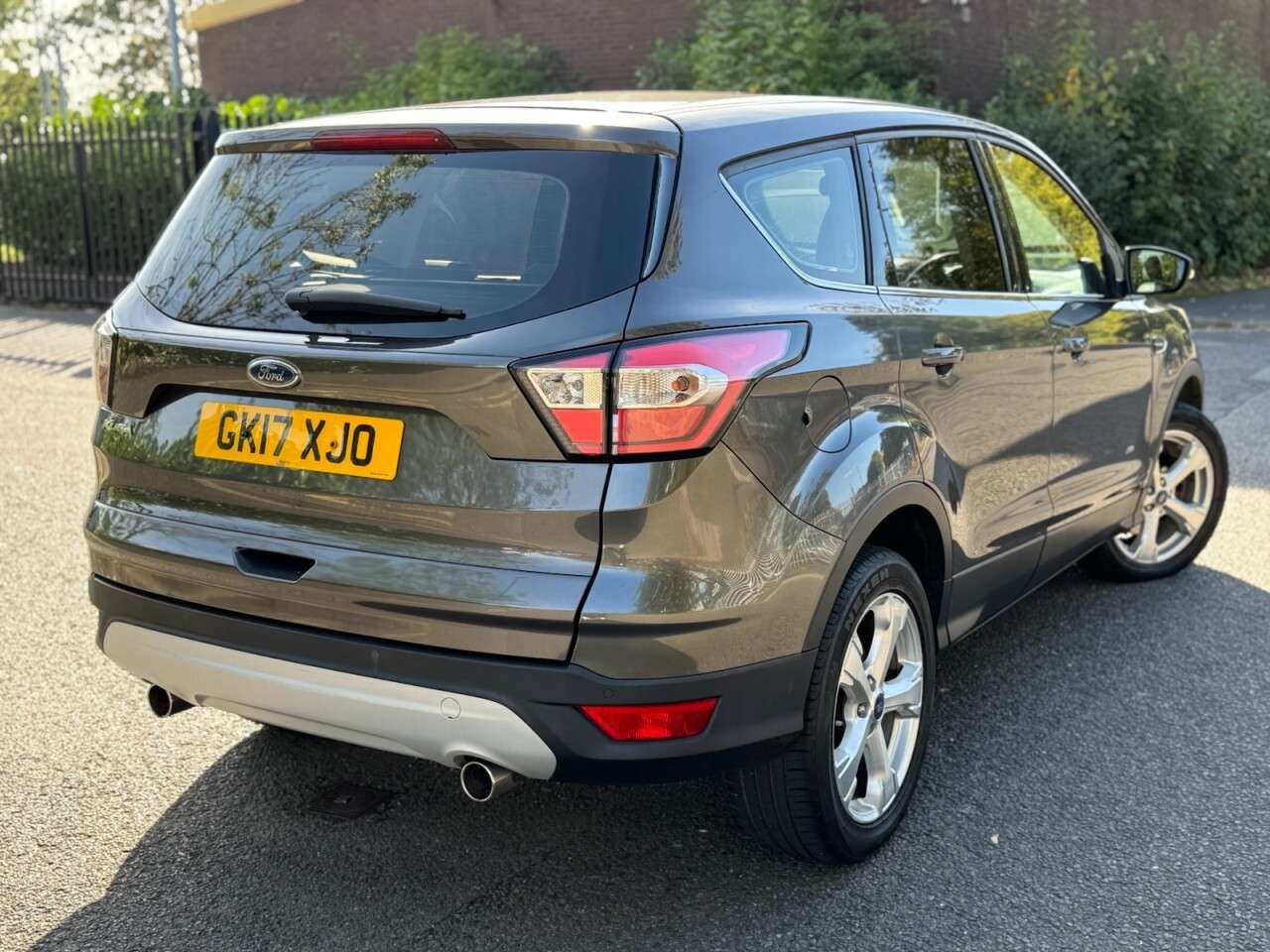 A 2017 FORD KUGA 2.0 TDCi Titanium X SUV 5dr Diesel Powershift AWD Euro 6 (s/s) (180 ps) A 2017 FORD KUGA 2.0 TDCi Titanium X SUV 5dr Diesel Powershift AWD Euro 6 (s/s) (180 ps)