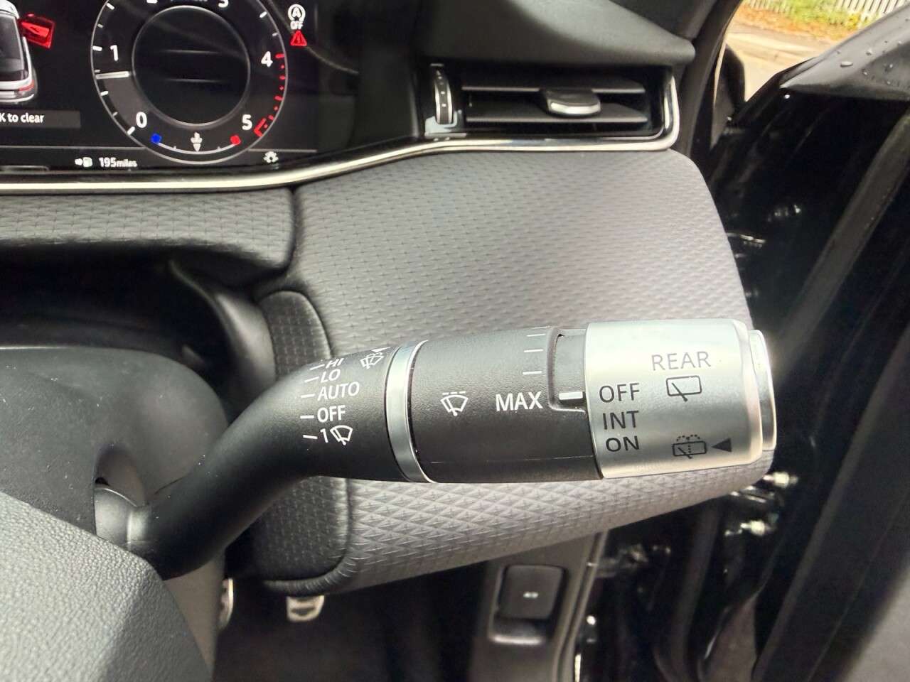 2019 LAND ROVER RANGE ROVER EVOQUE 2019 LAND ROVER RANGE ROVER EVOQUE
