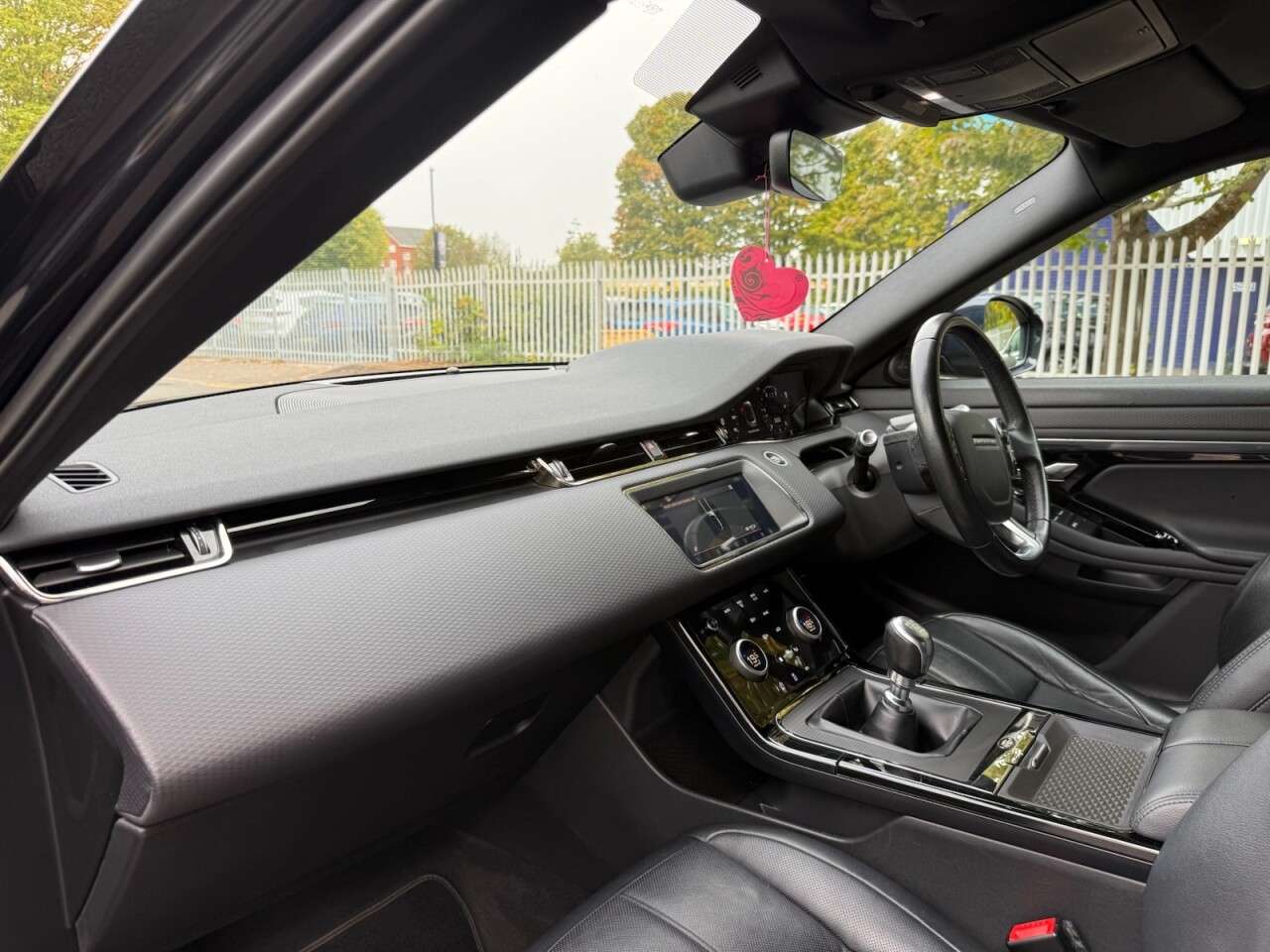 2019 LAND ROVER RANGE ROVER EVOQUE 2019 LAND ROVER RANGE ROVER EVOQUE