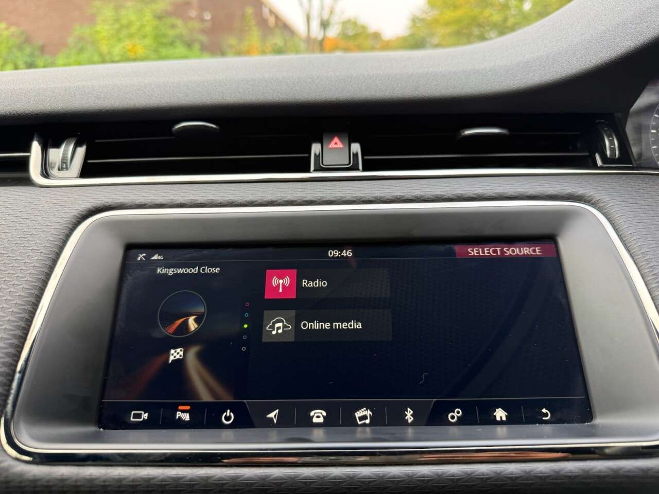 2019 LAND ROVER RANGE ROVER EVOQUE 2019 LAND ROVER RANGE ROVER EVOQUE