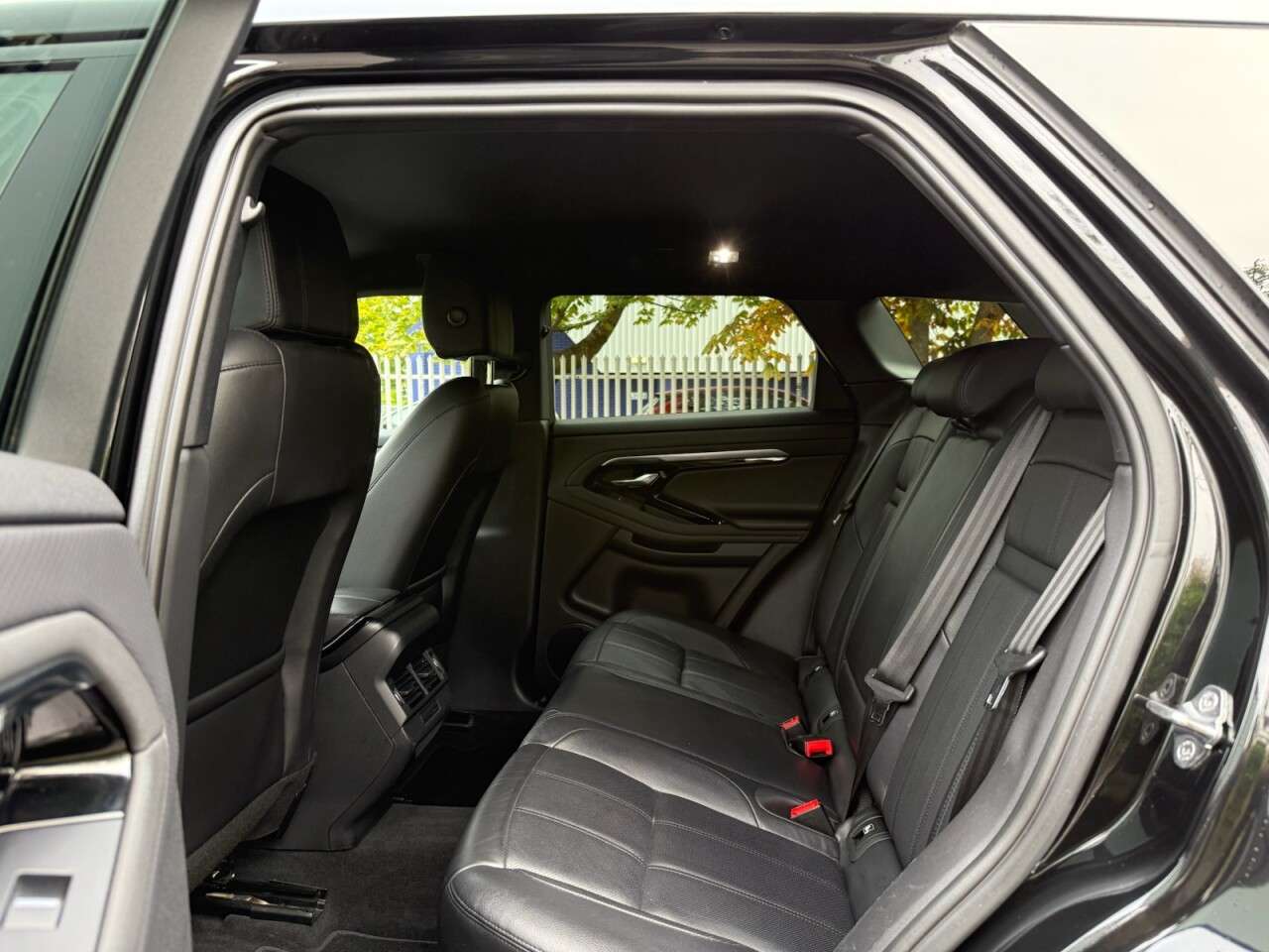 2019 LAND ROVER RANGE ROVER EVOQUE 2019 LAND ROVER RANGE ROVER EVOQUE
